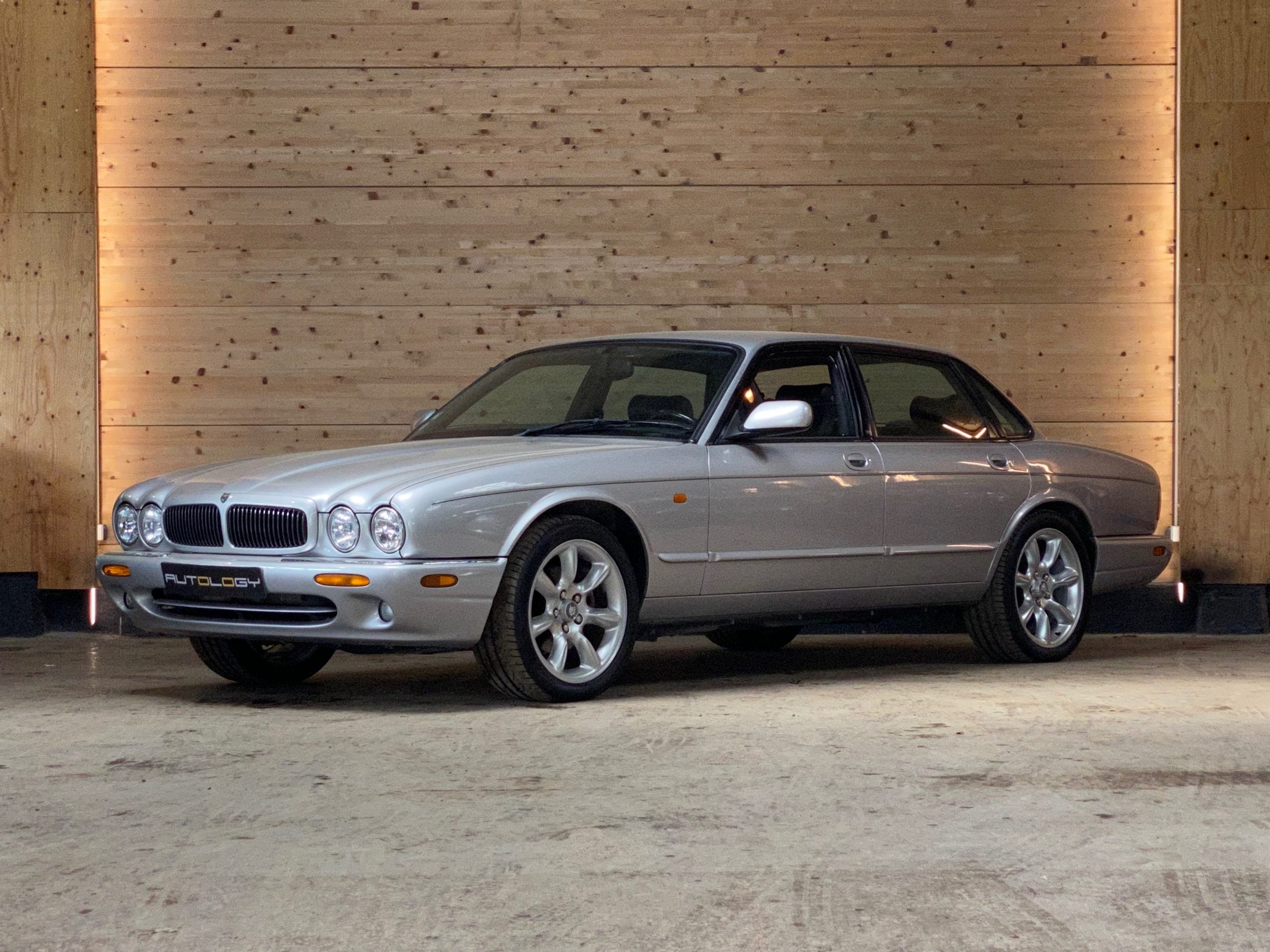 Jaguar XJ8 3.2 Executive