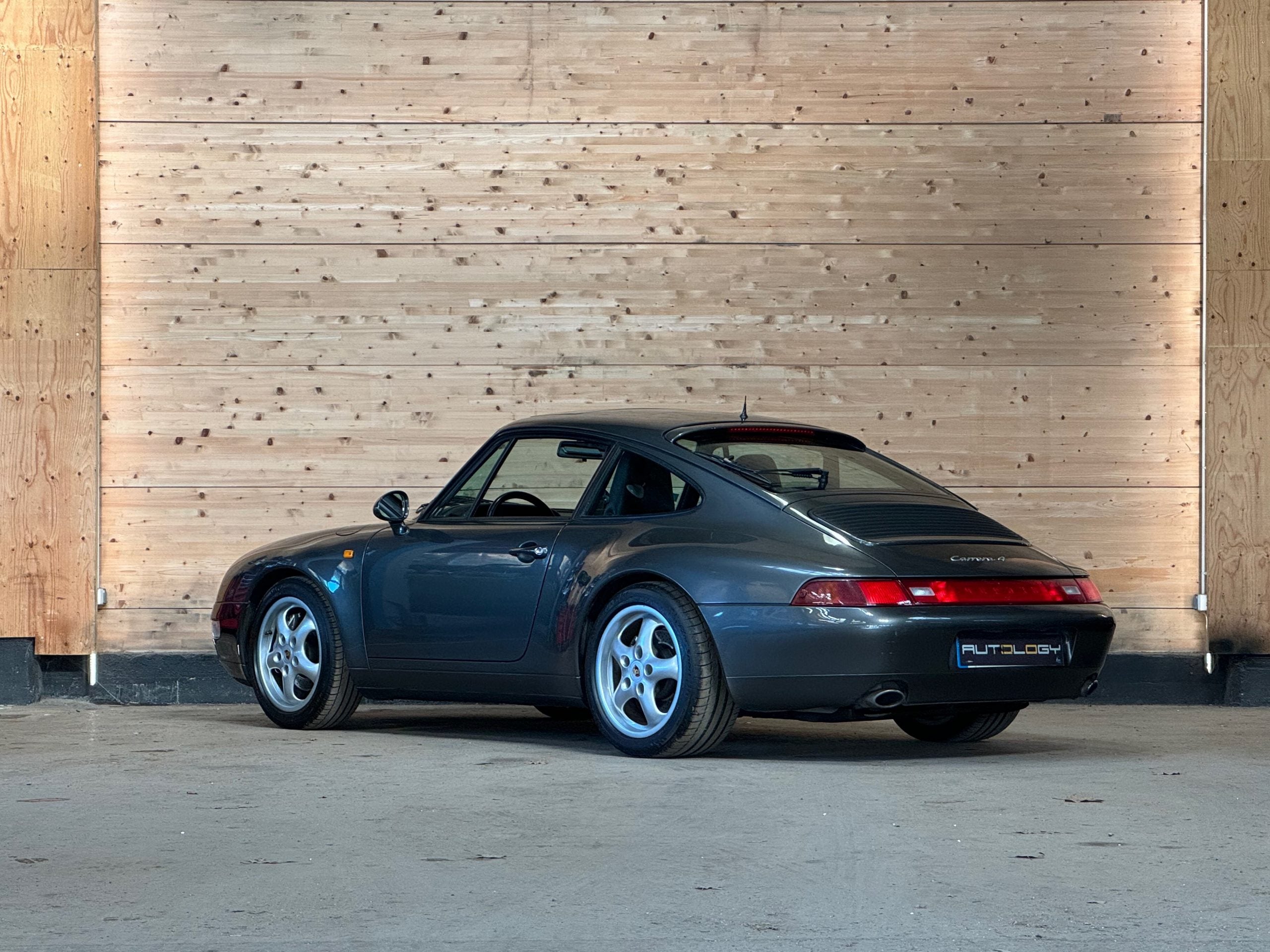 Porsche 993 Carrera 4