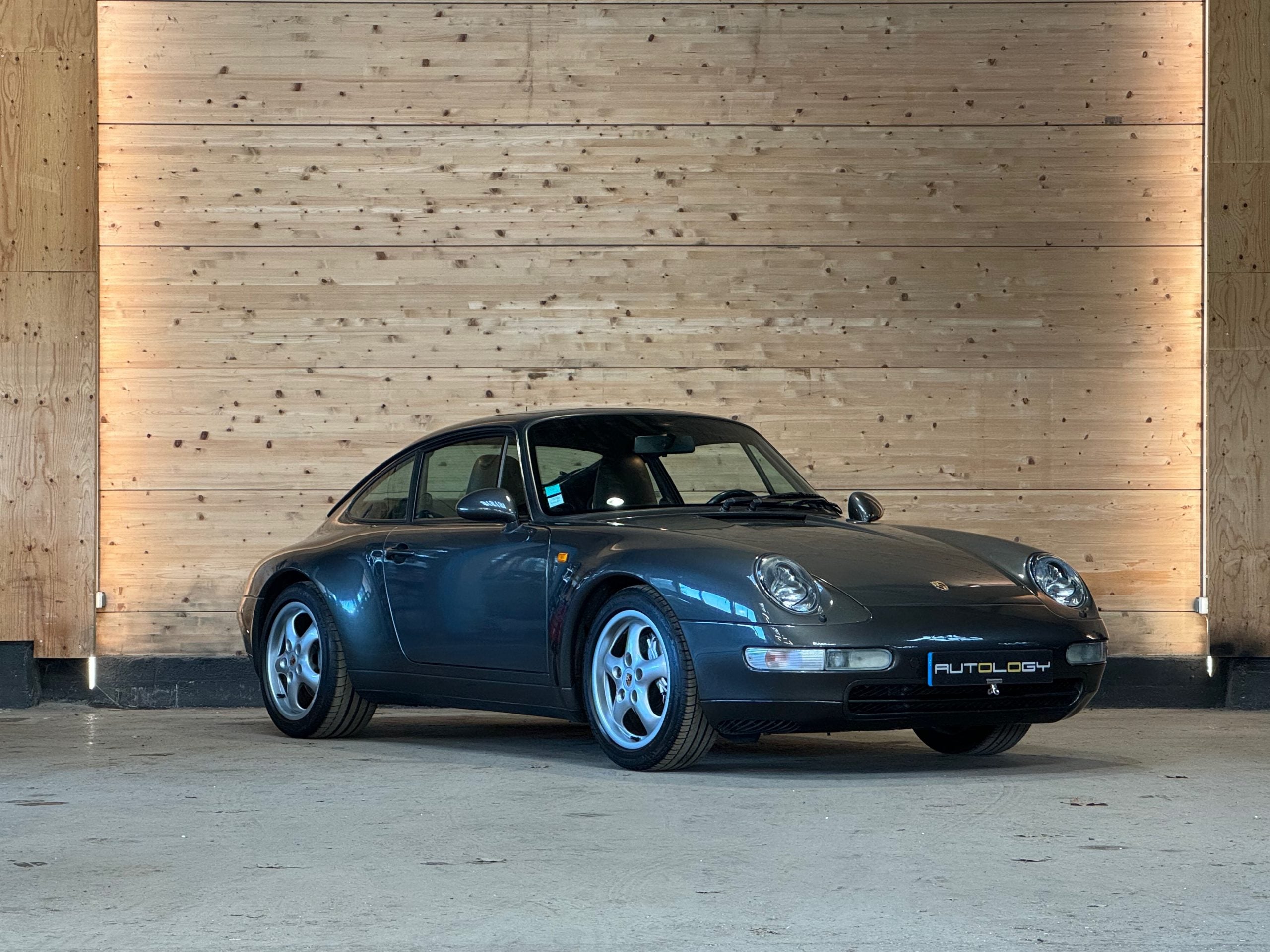 Porsche 993 Carrera 4