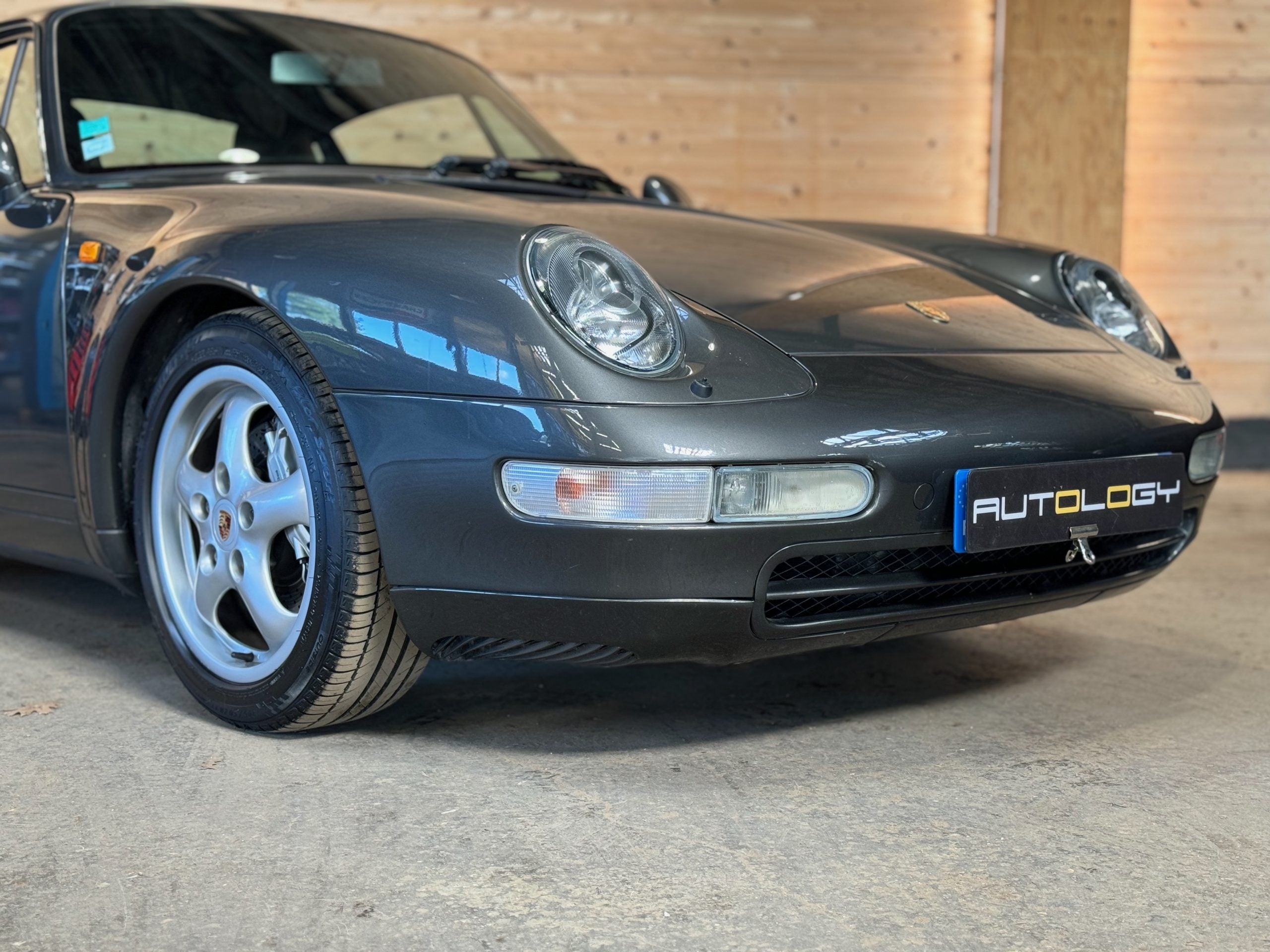 Porsche 993 Carrera 4