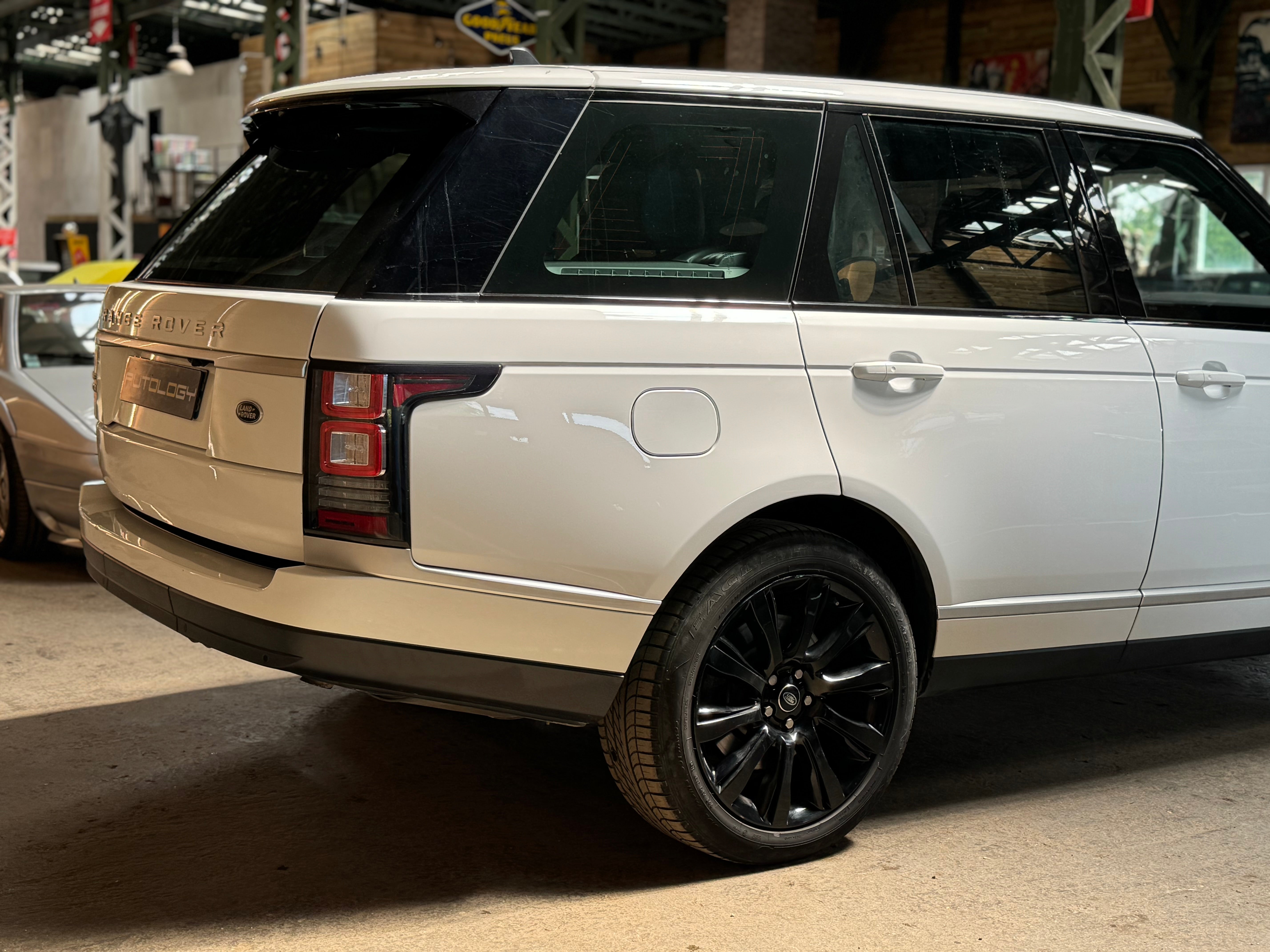 LAND ROVER RANGE ROVER 4.4 SdV8 VOGUE