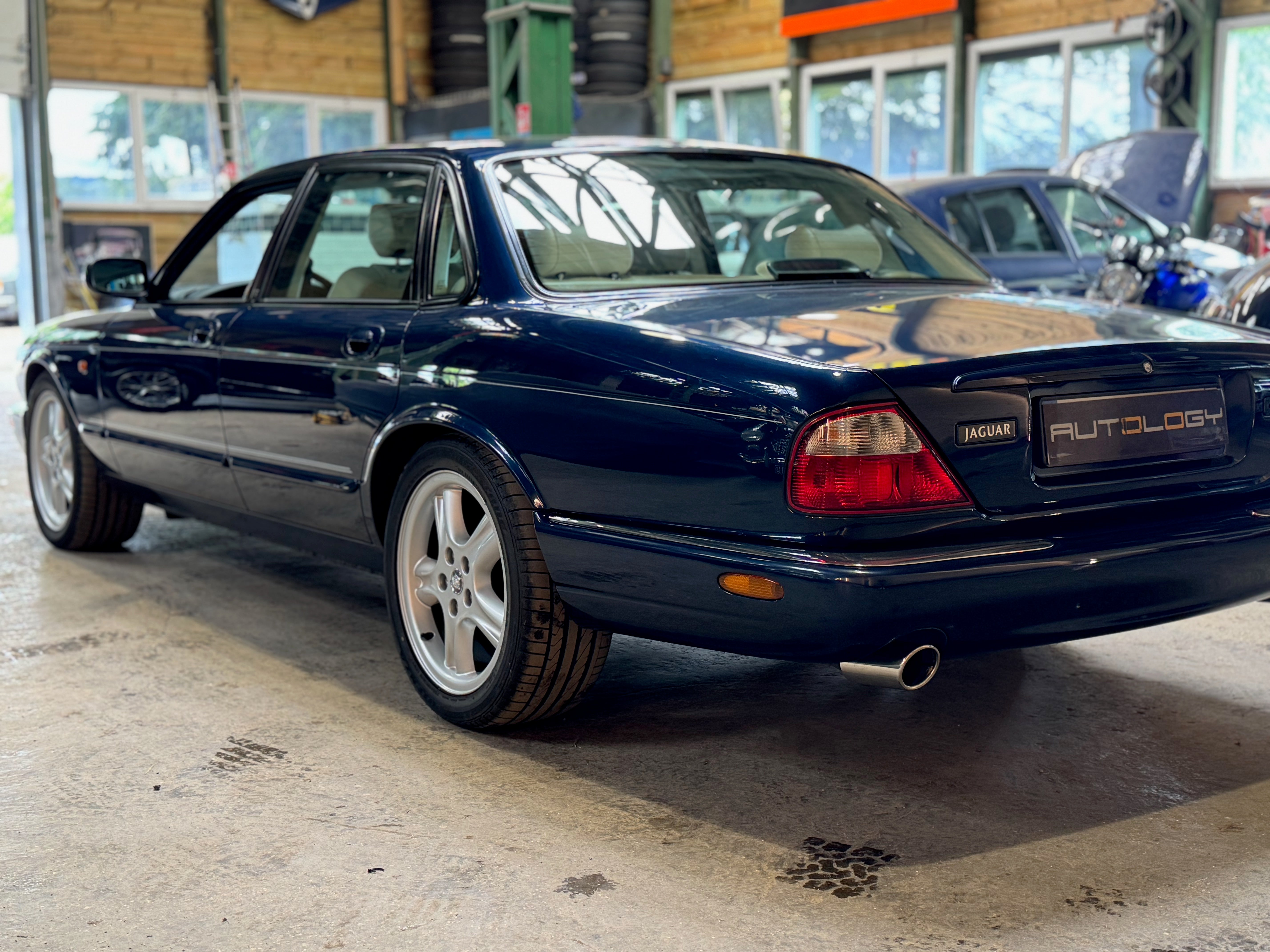 Jaguar XJR 4.0 375ch