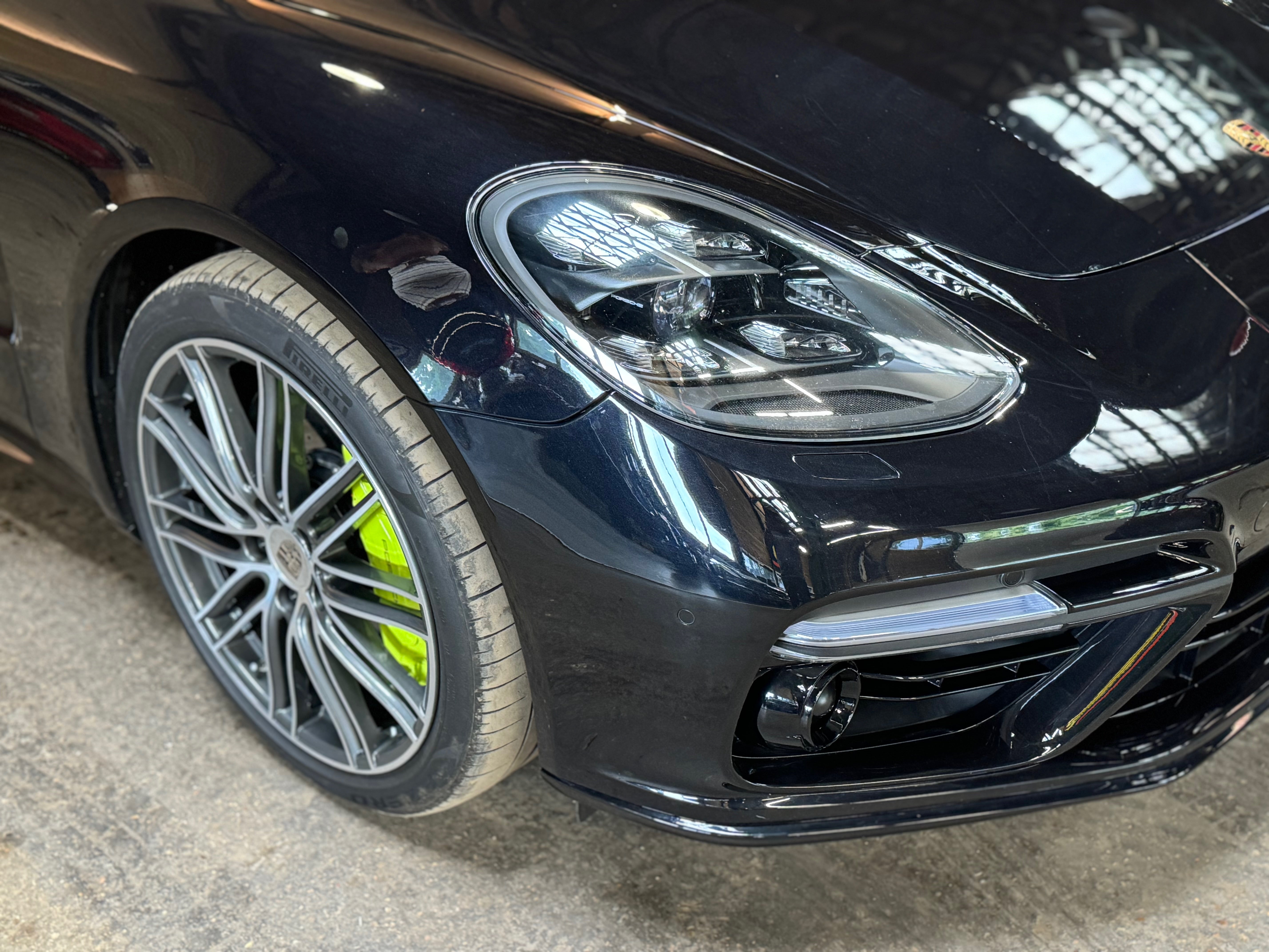 Porsche Panamera Sport Turismo Turbo S e-Hybrid