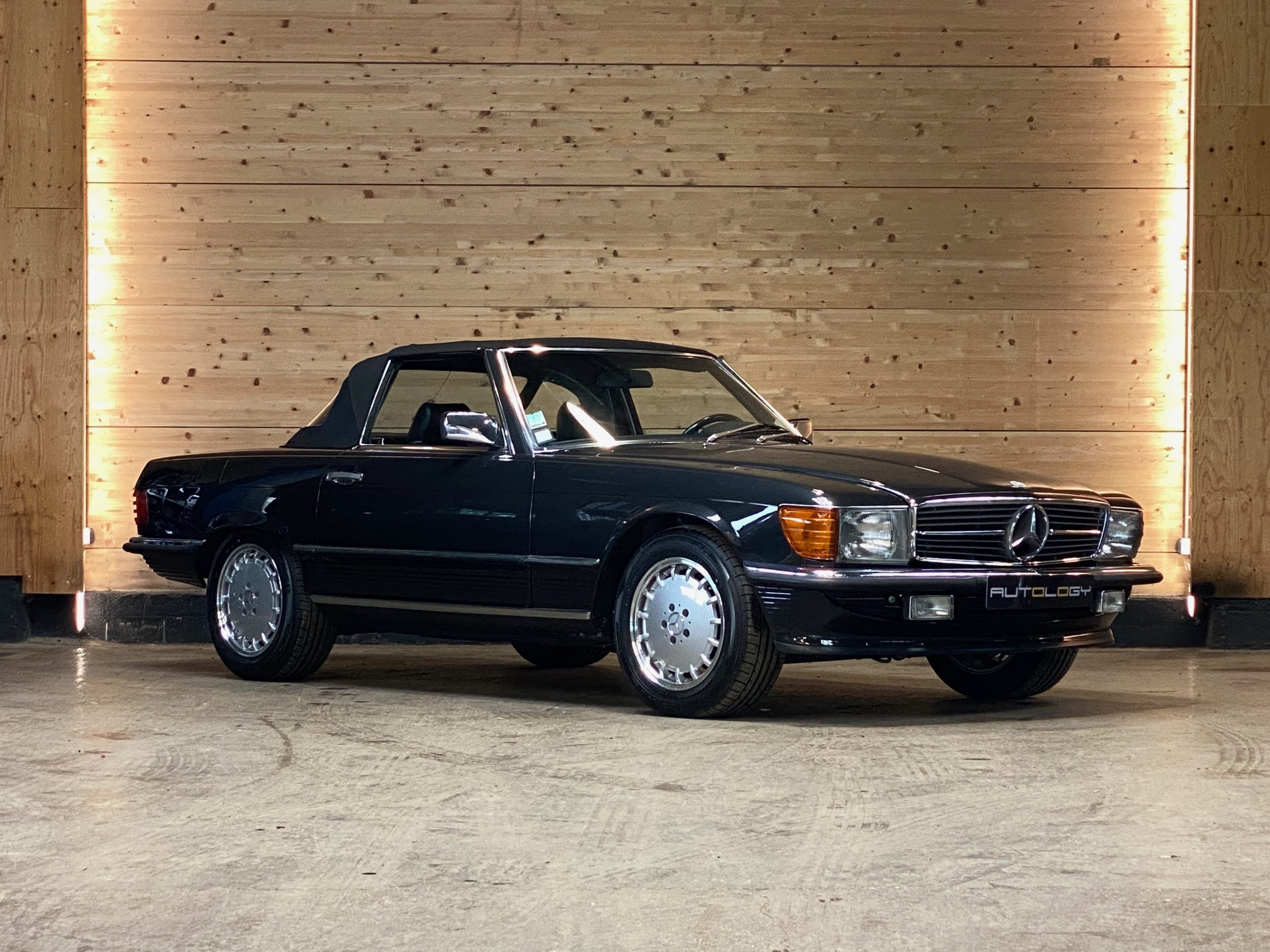 Mercedes 560 SL