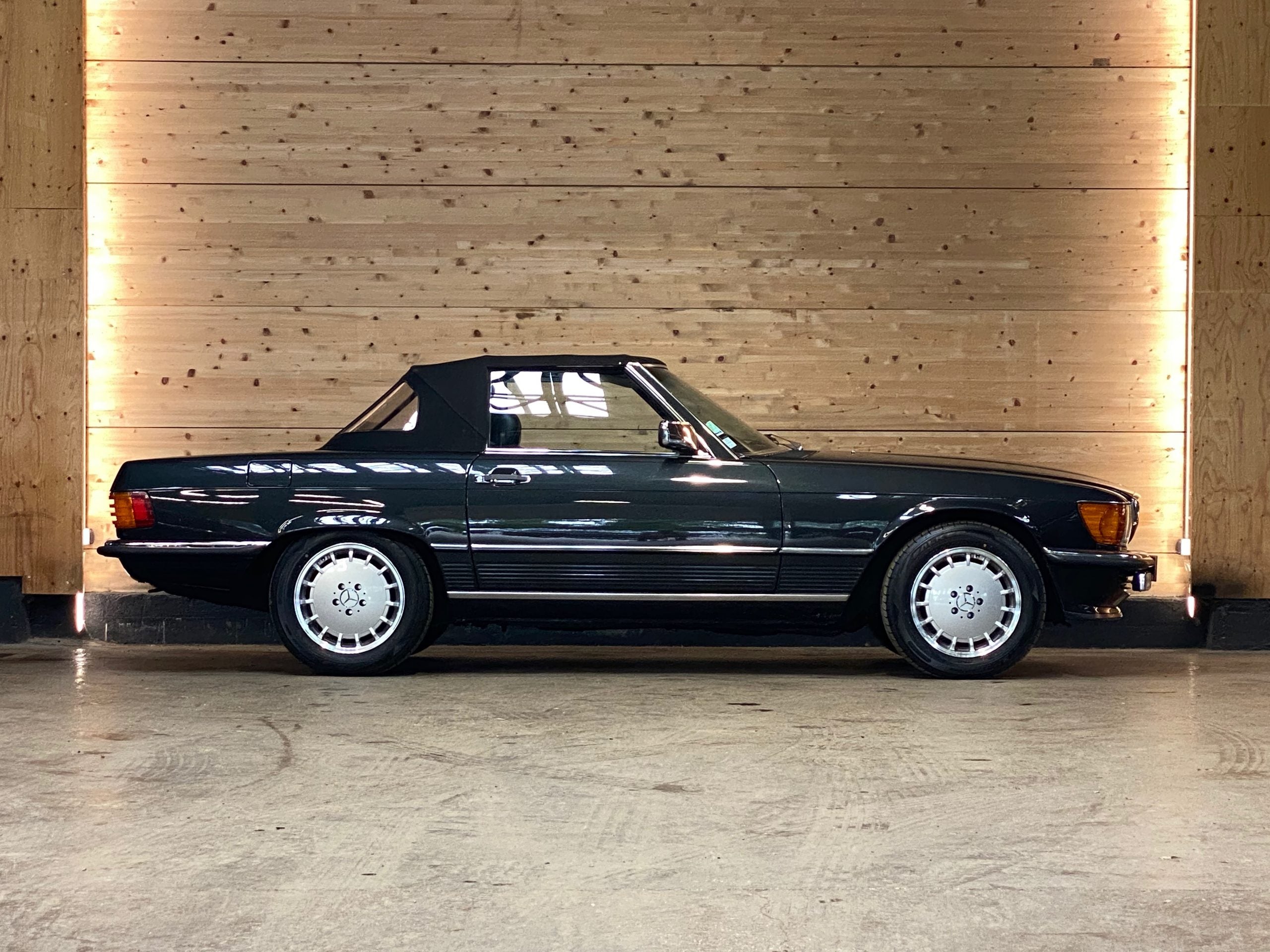 Mercedes 560 SL