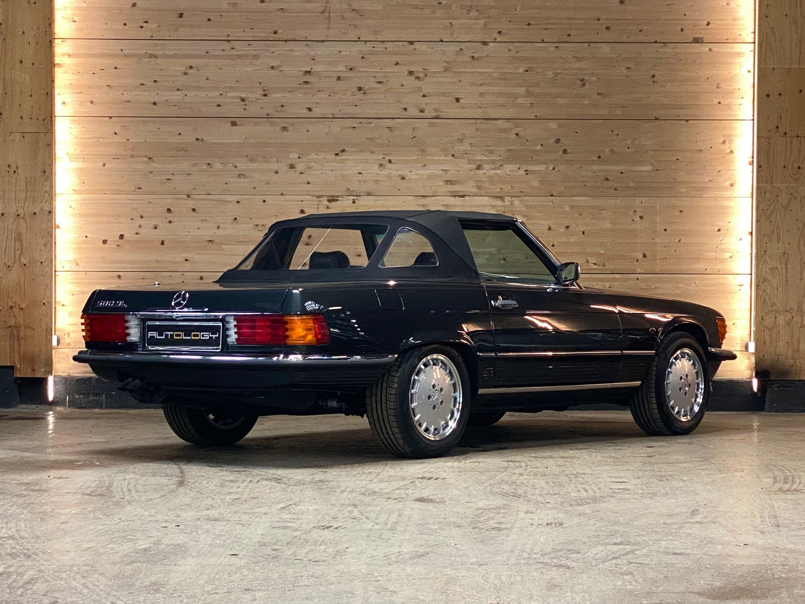 Mercedes 560 SL