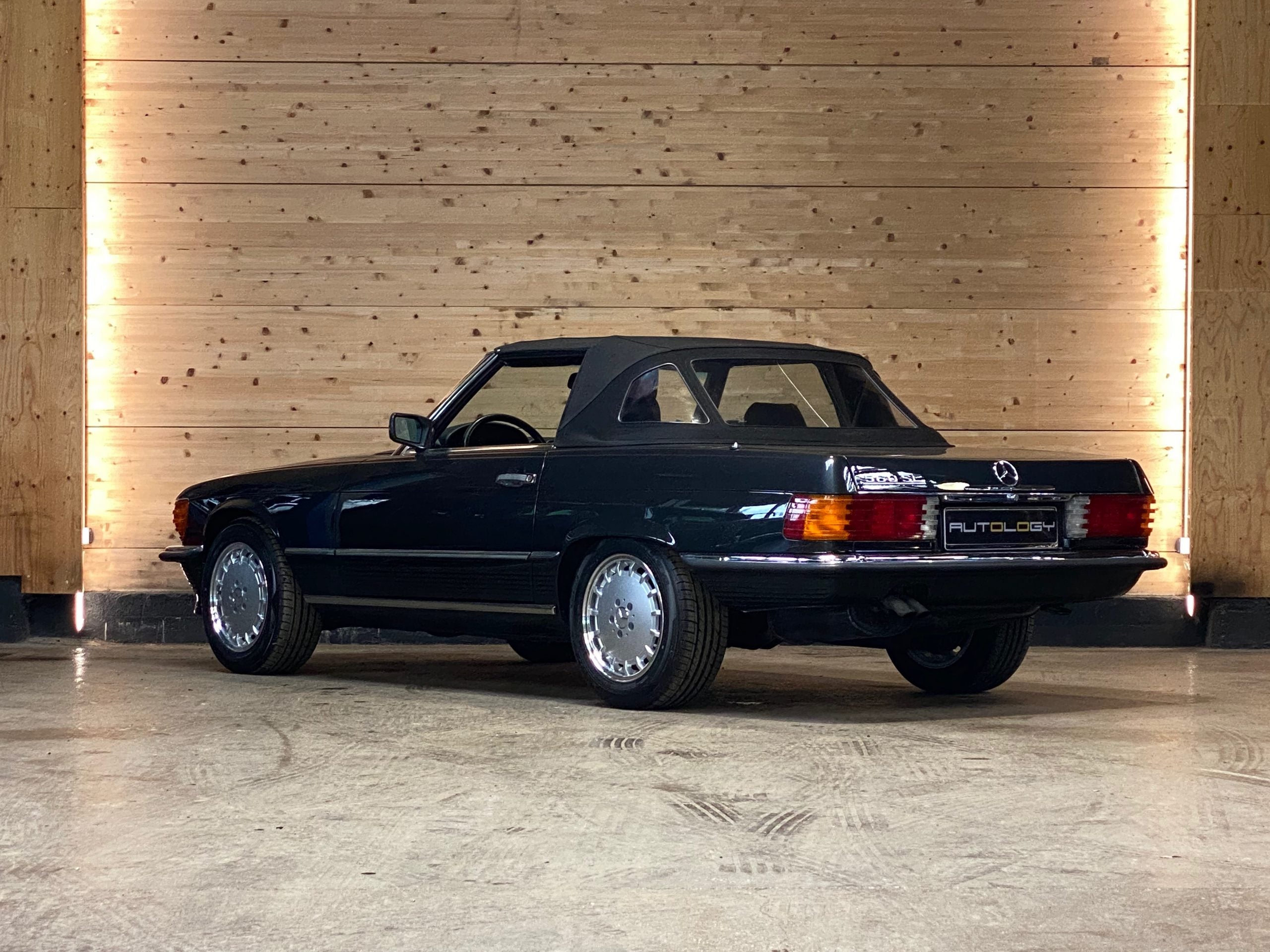 Mercedes 560 SL