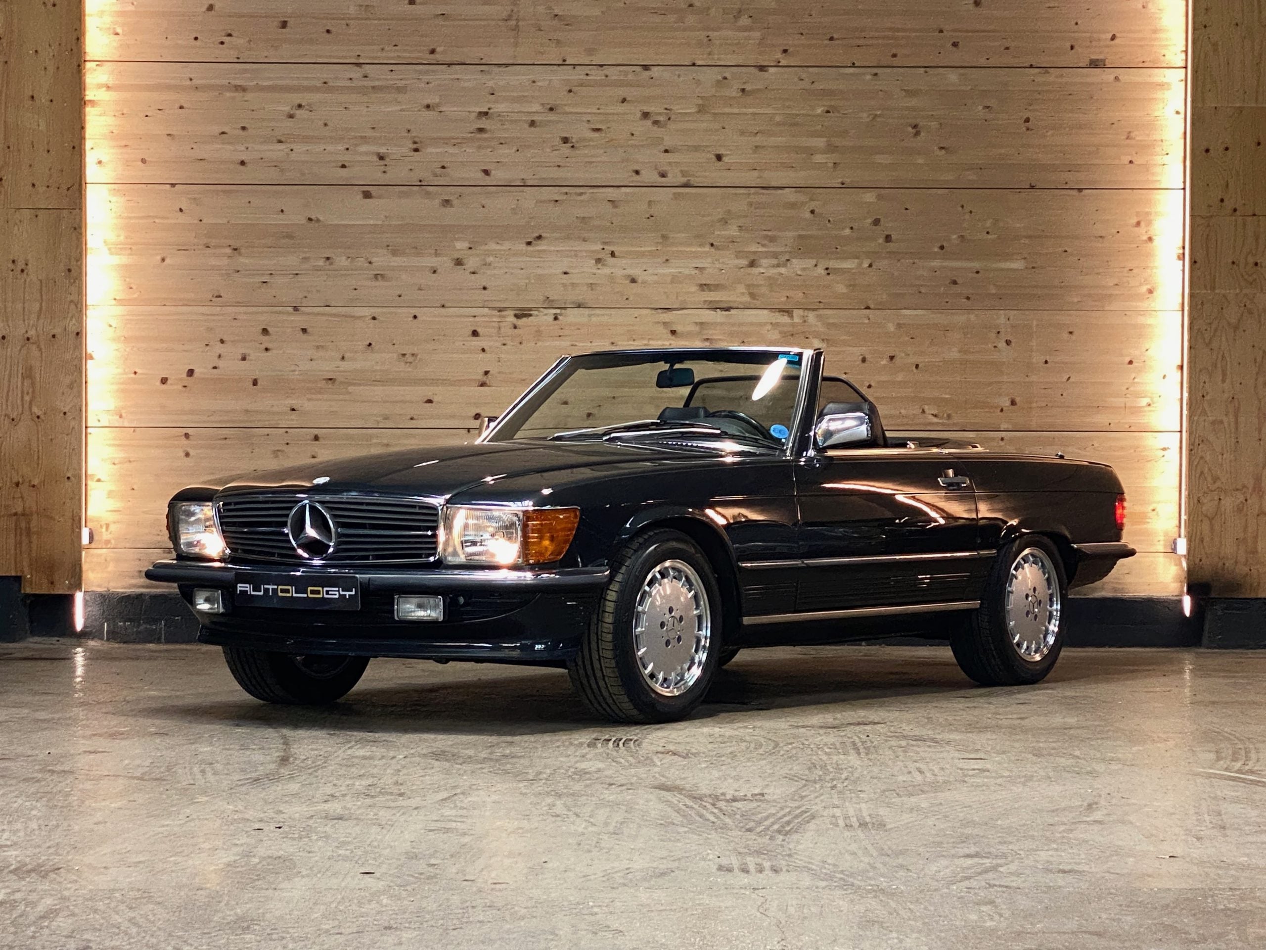 Mercedes 560 SL