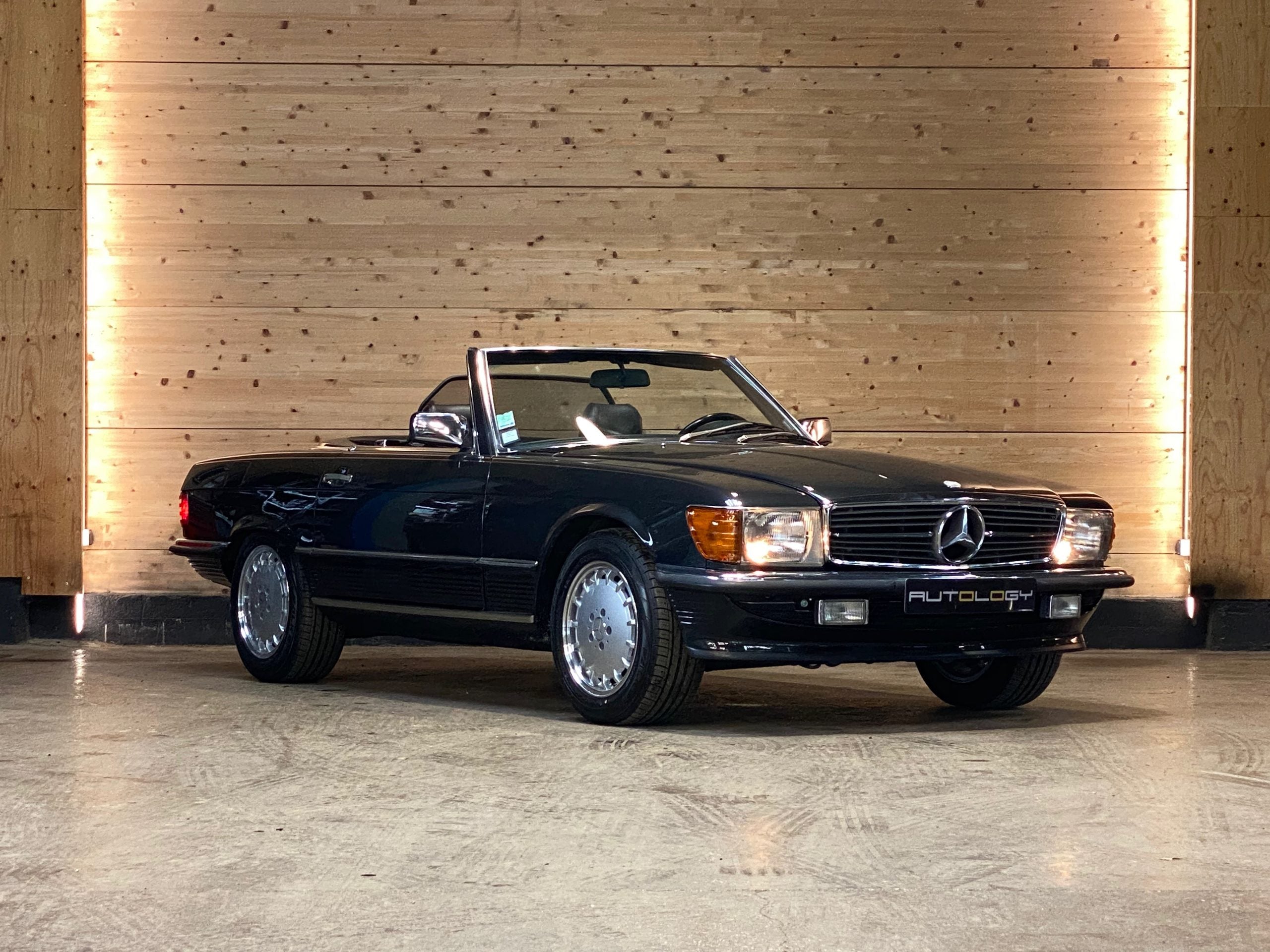 Mercedes 560 SL