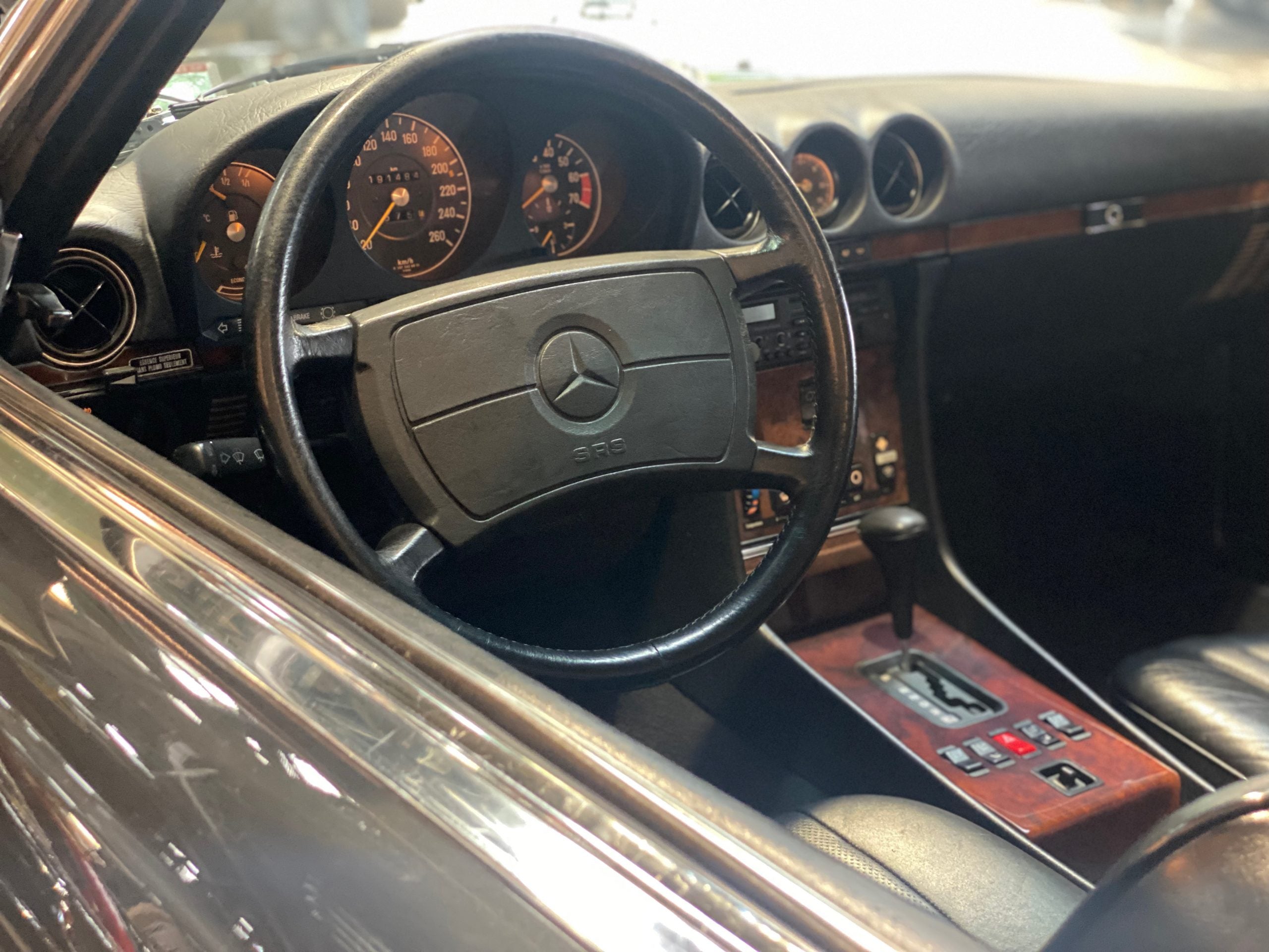 Mercedes 560 SL