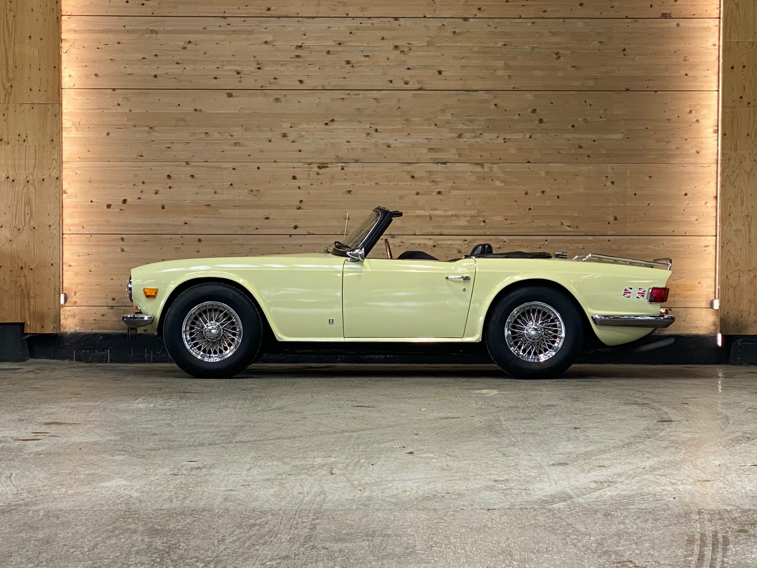 Triumph TR6