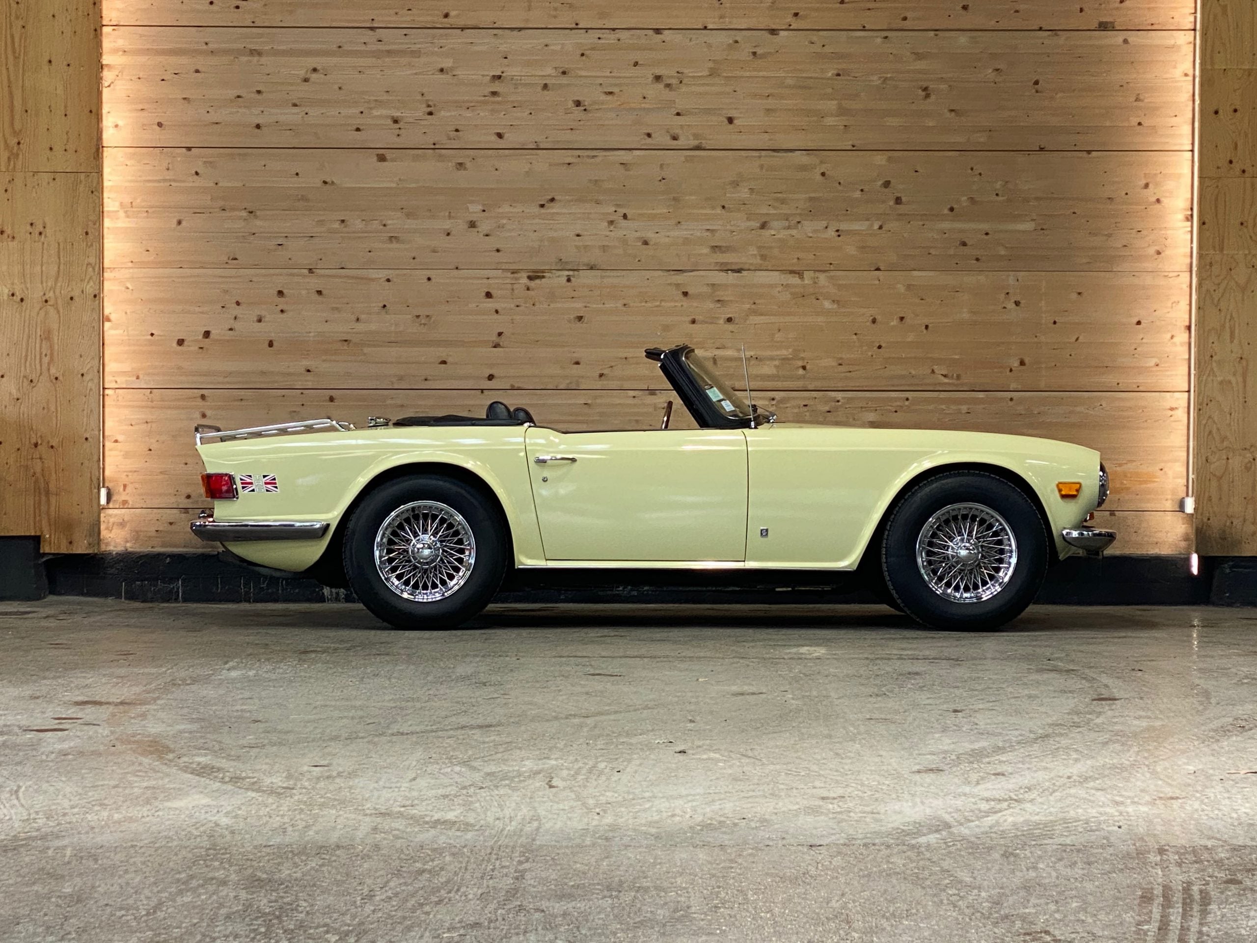 Triumph TR6