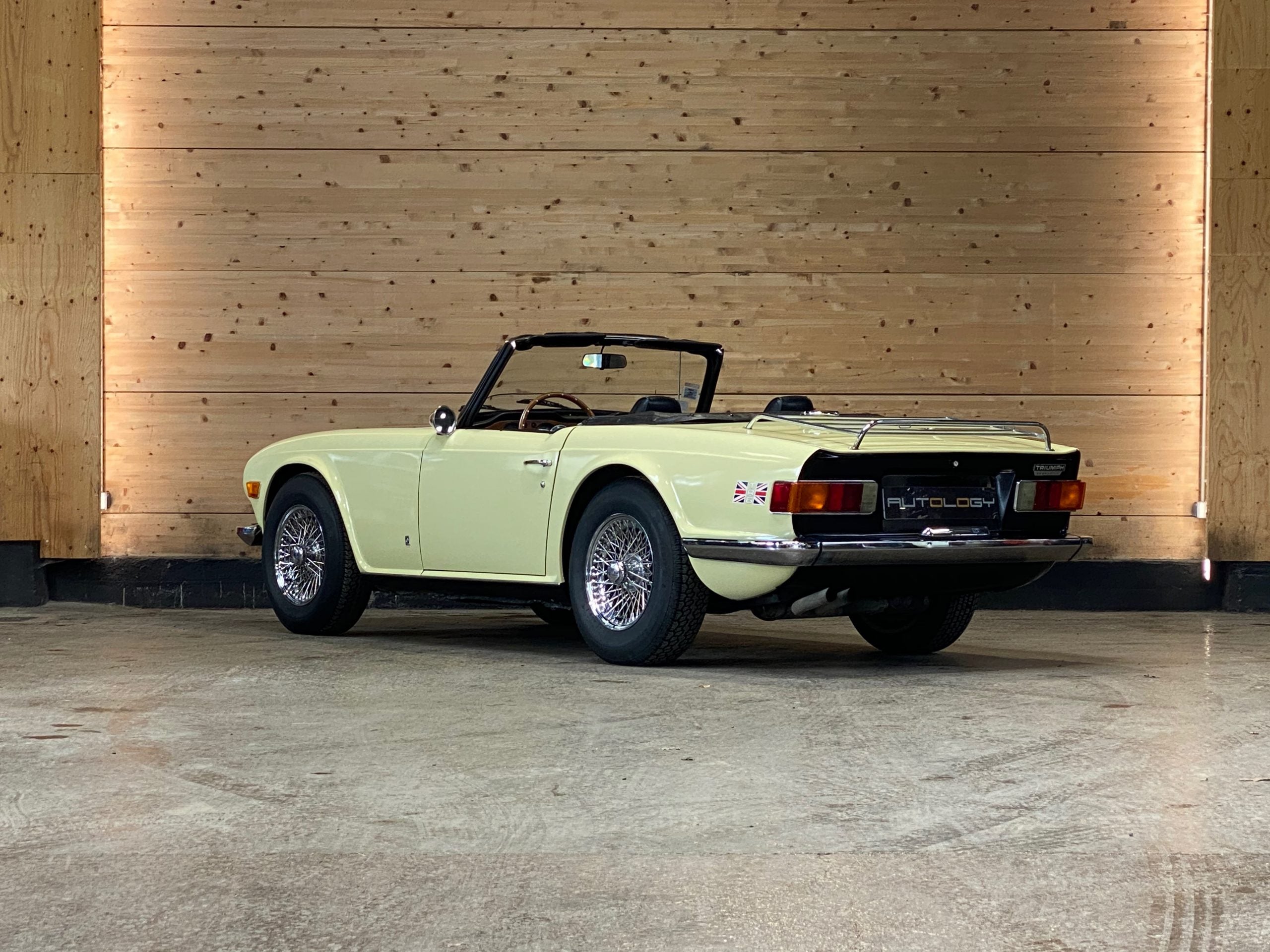 Triumph TR6