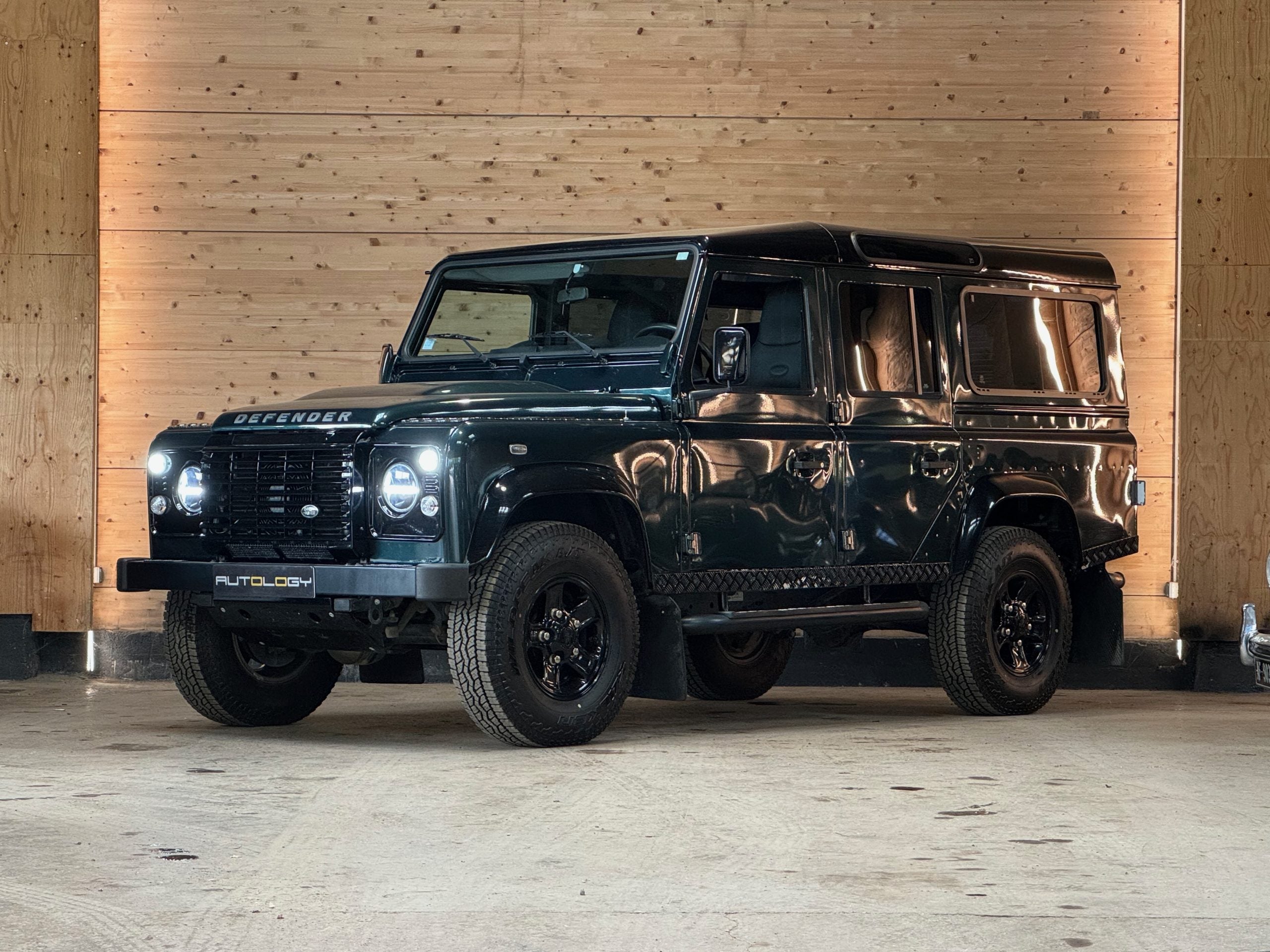 Land Rover Defender 110 Station Wagon Td4 SE