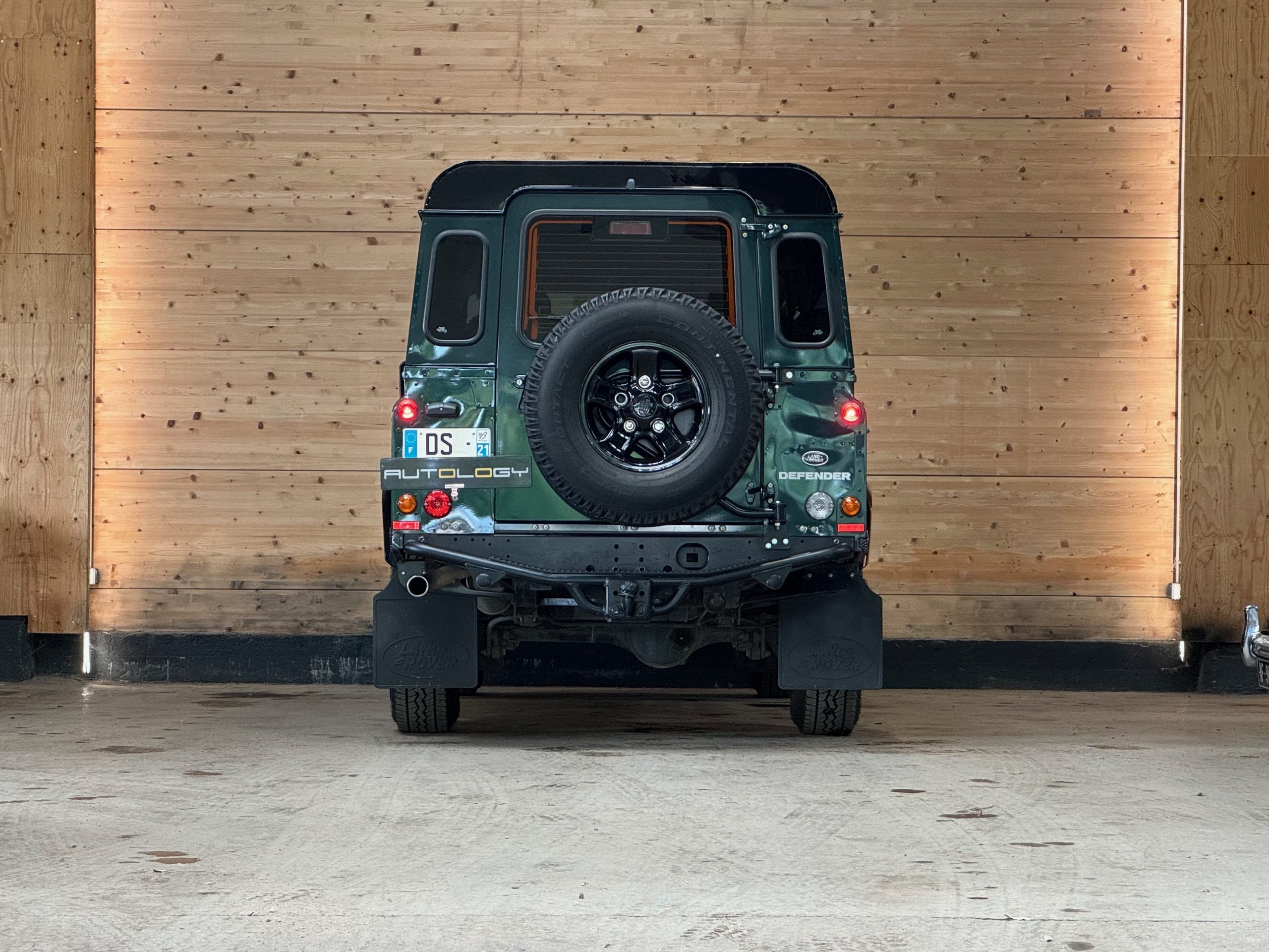 Land Rover Defender 110 Station Wagon Td4 SE