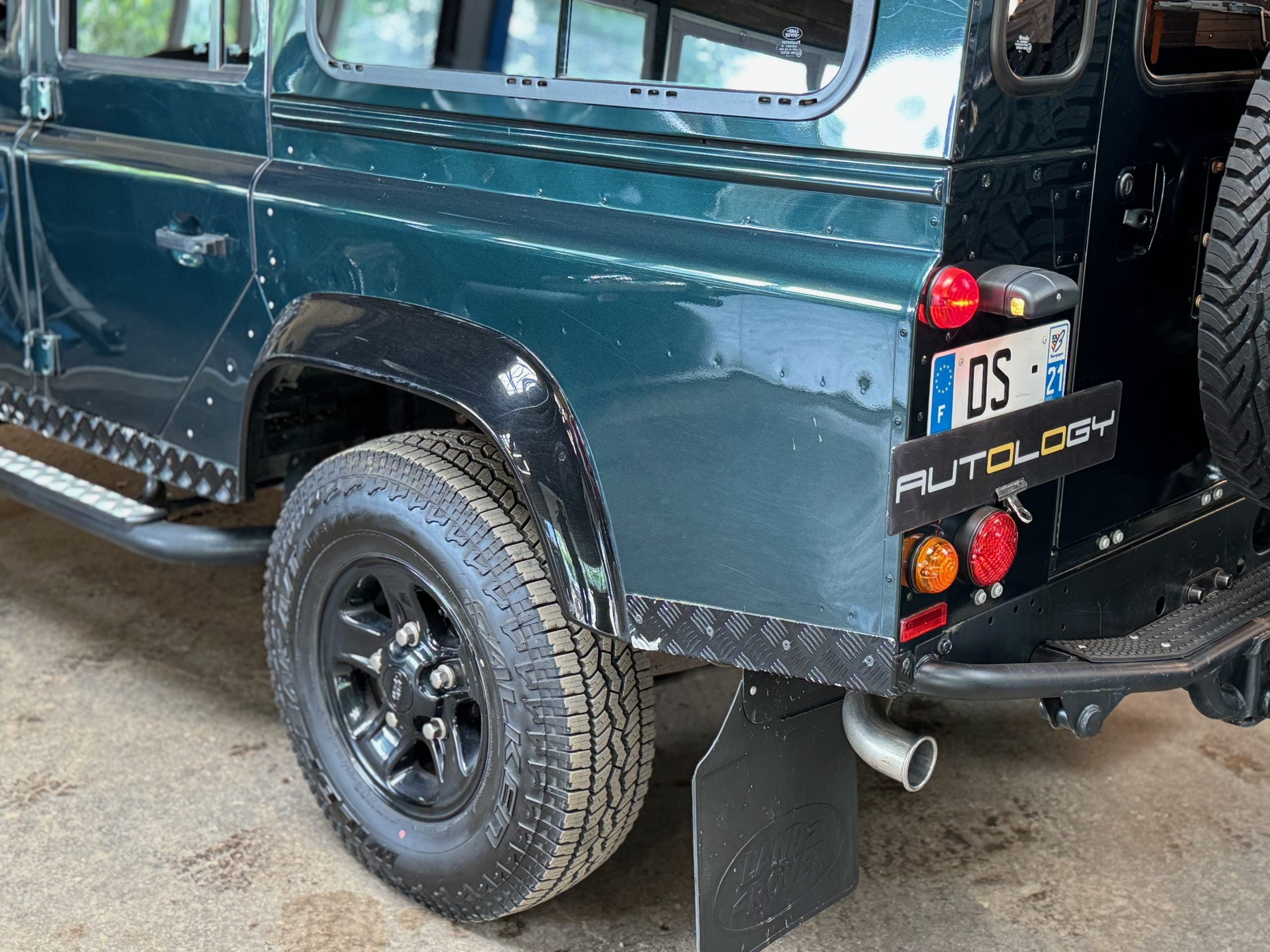 Land Rover Defender 110 Station Wagon Td4 SE