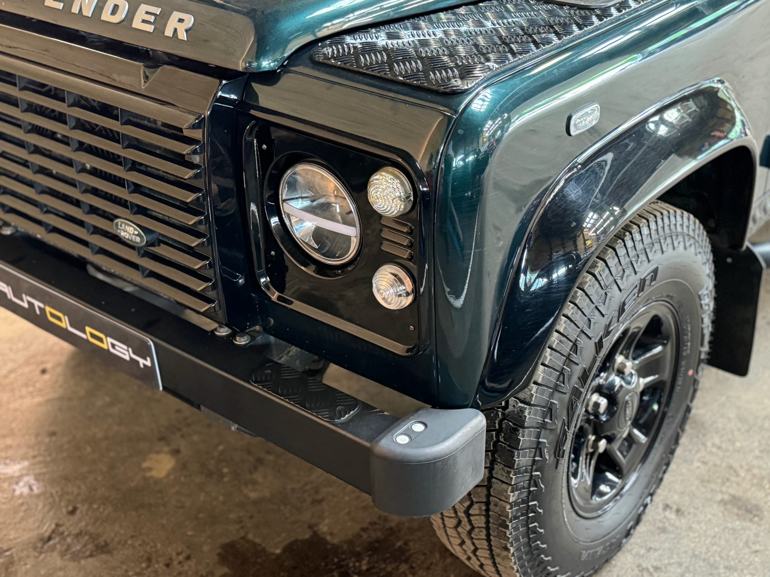 Land Rover Defender 110 Station Wagon Td4 SE