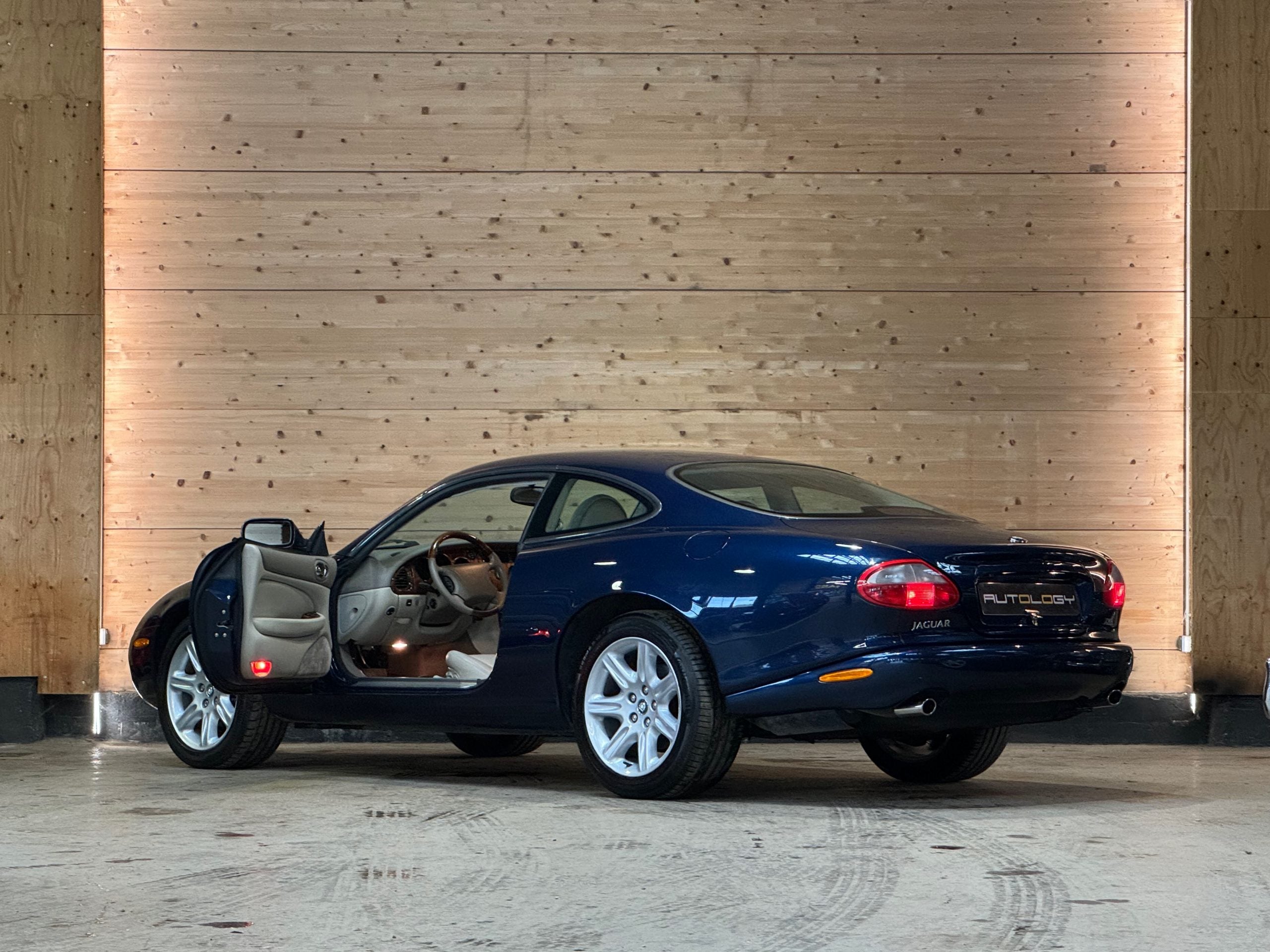 Jaguar XK8 4.0 Coupe