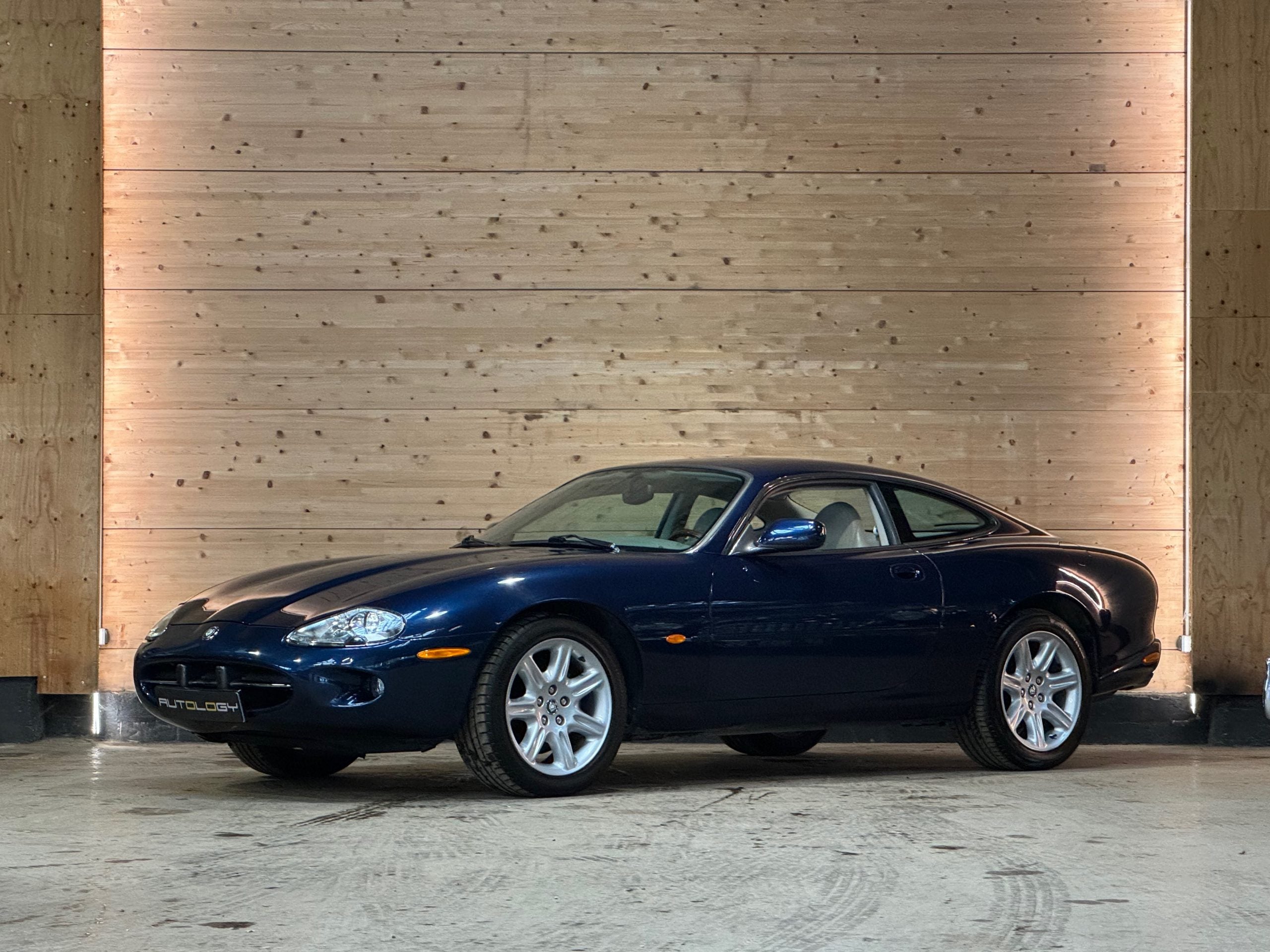 Jaguar XK8 4.0 Coupe