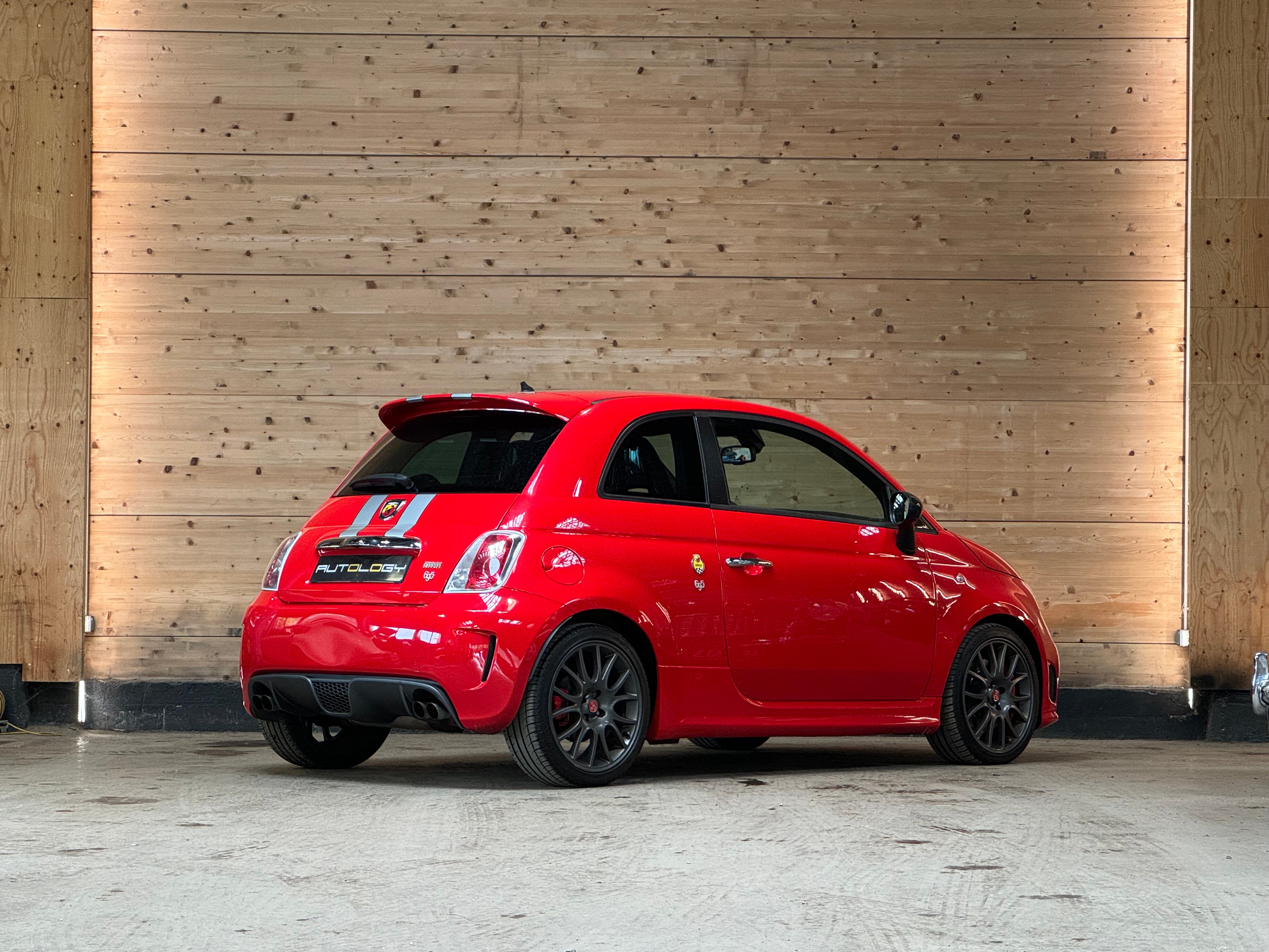 Abarth 695 Tributo Ferrari