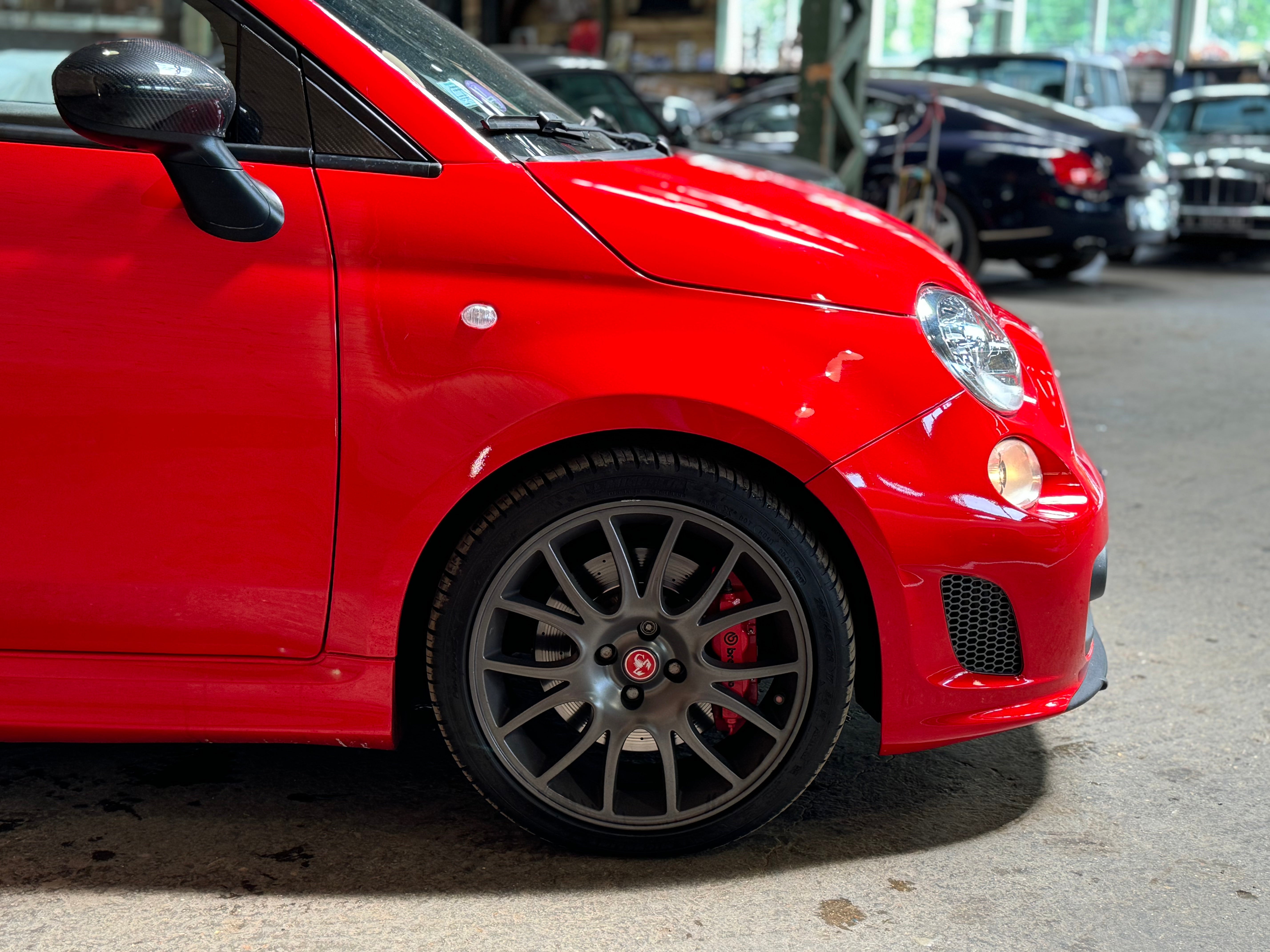 Abarth 695 Tributo Ferrari