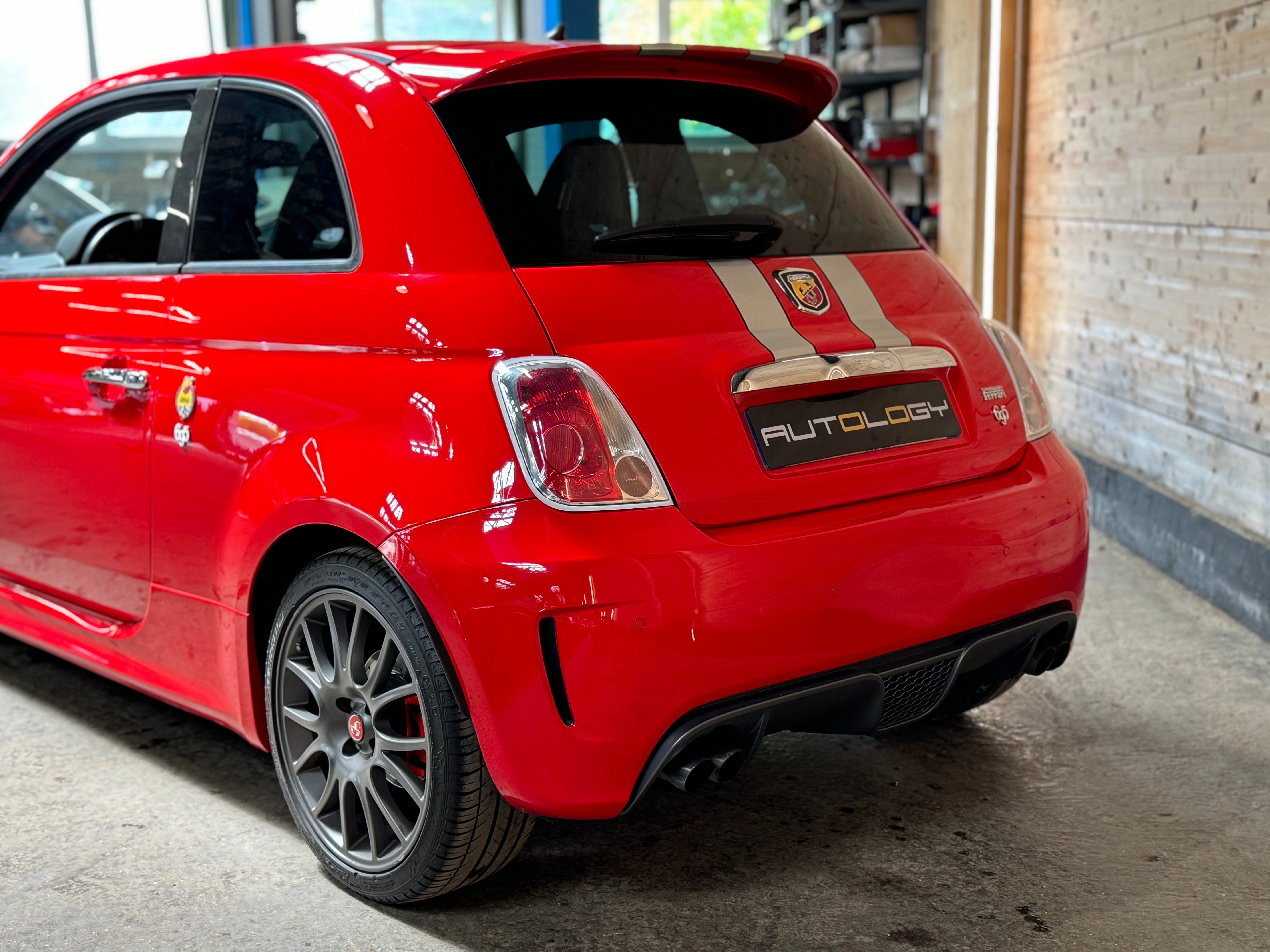 Abarth 695 Tributo Ferrari