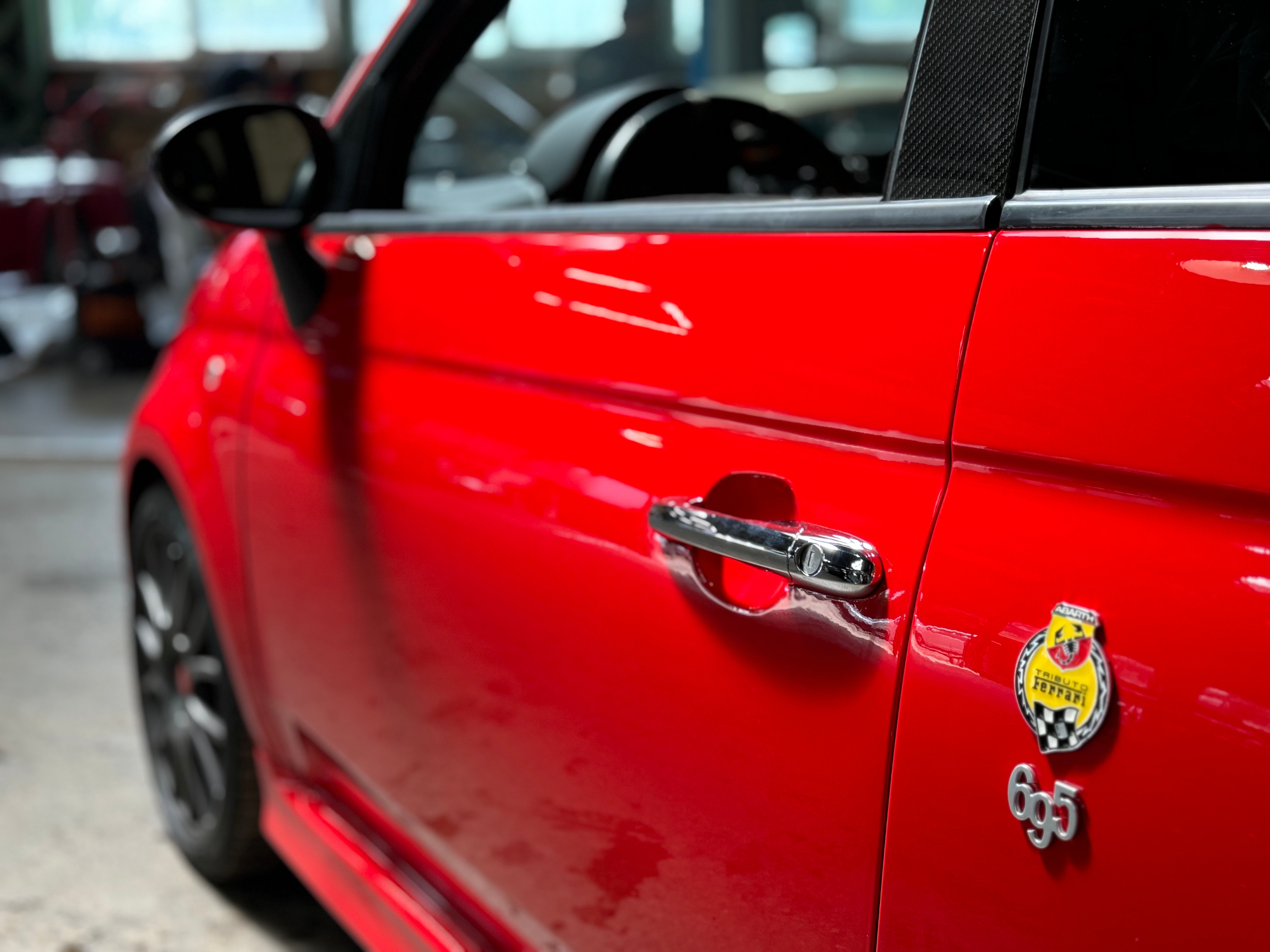 Abarth 695 Tributo Ferrari