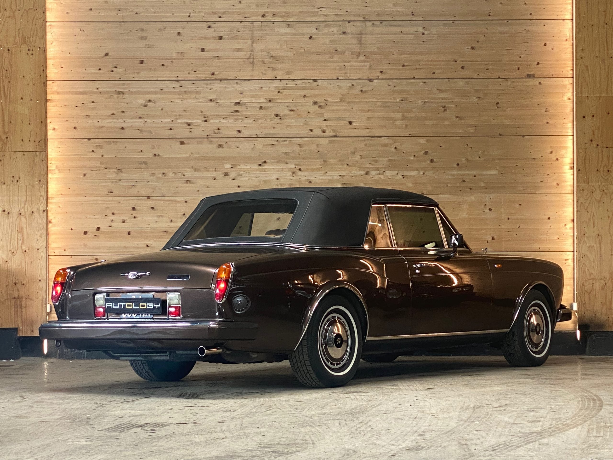 Rolls Royce Corniche III