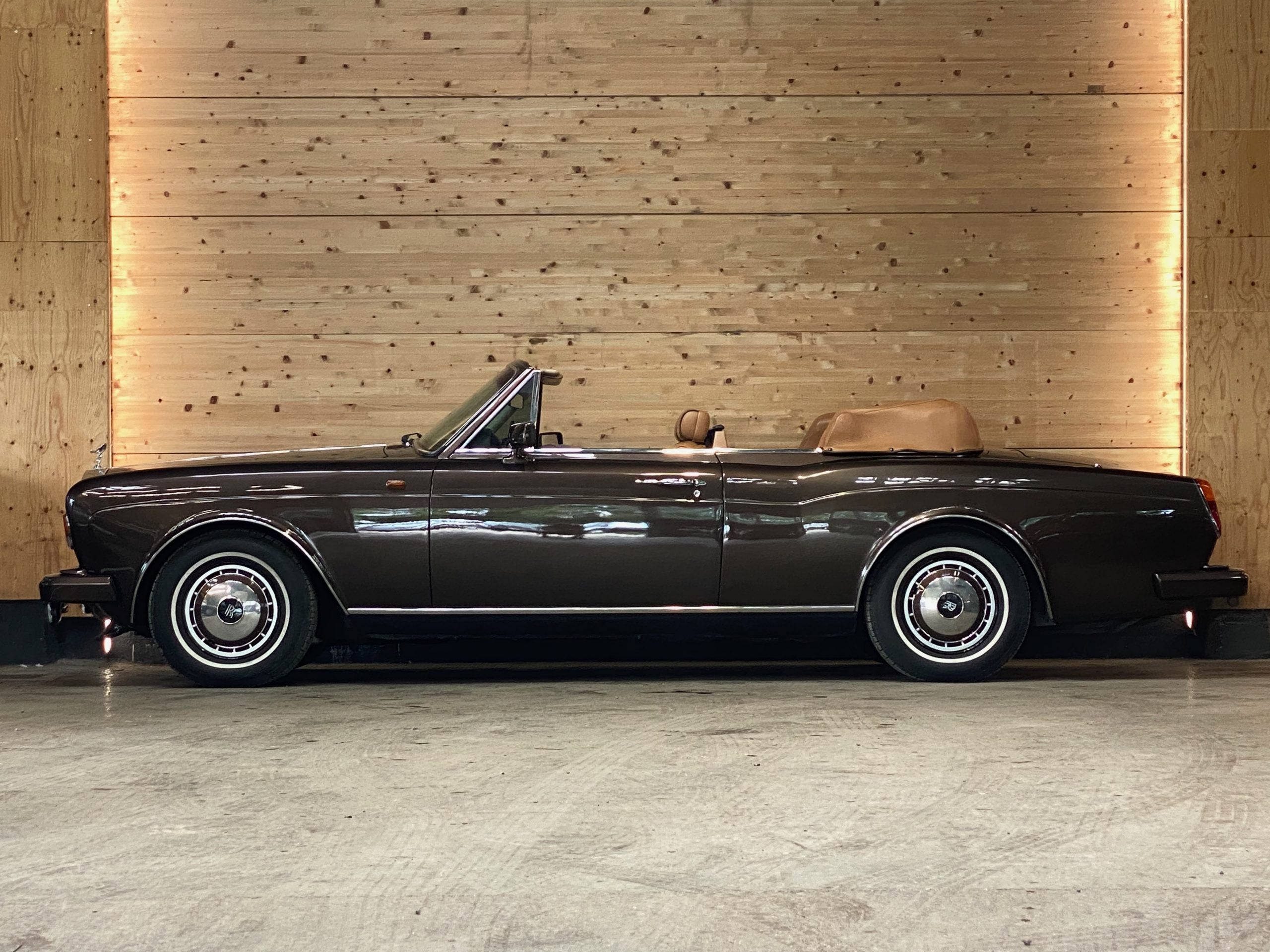 Rolls Royce Corniche III