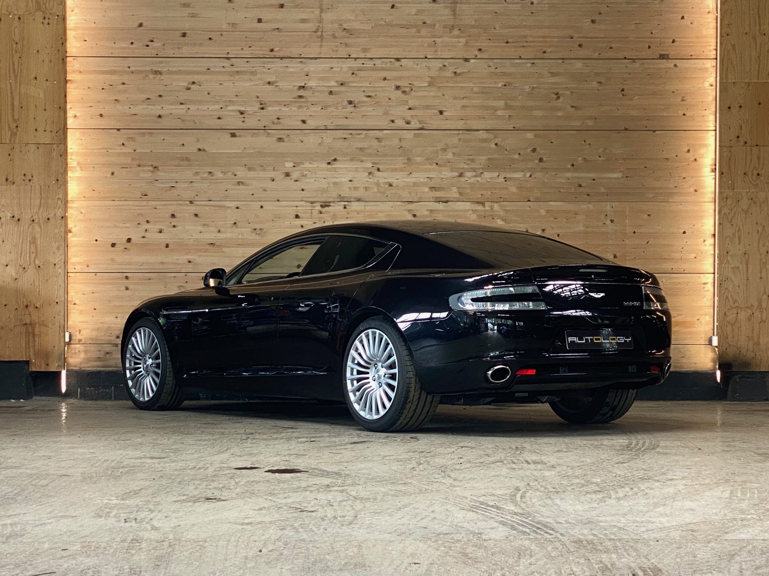 Aston Martin Rapide