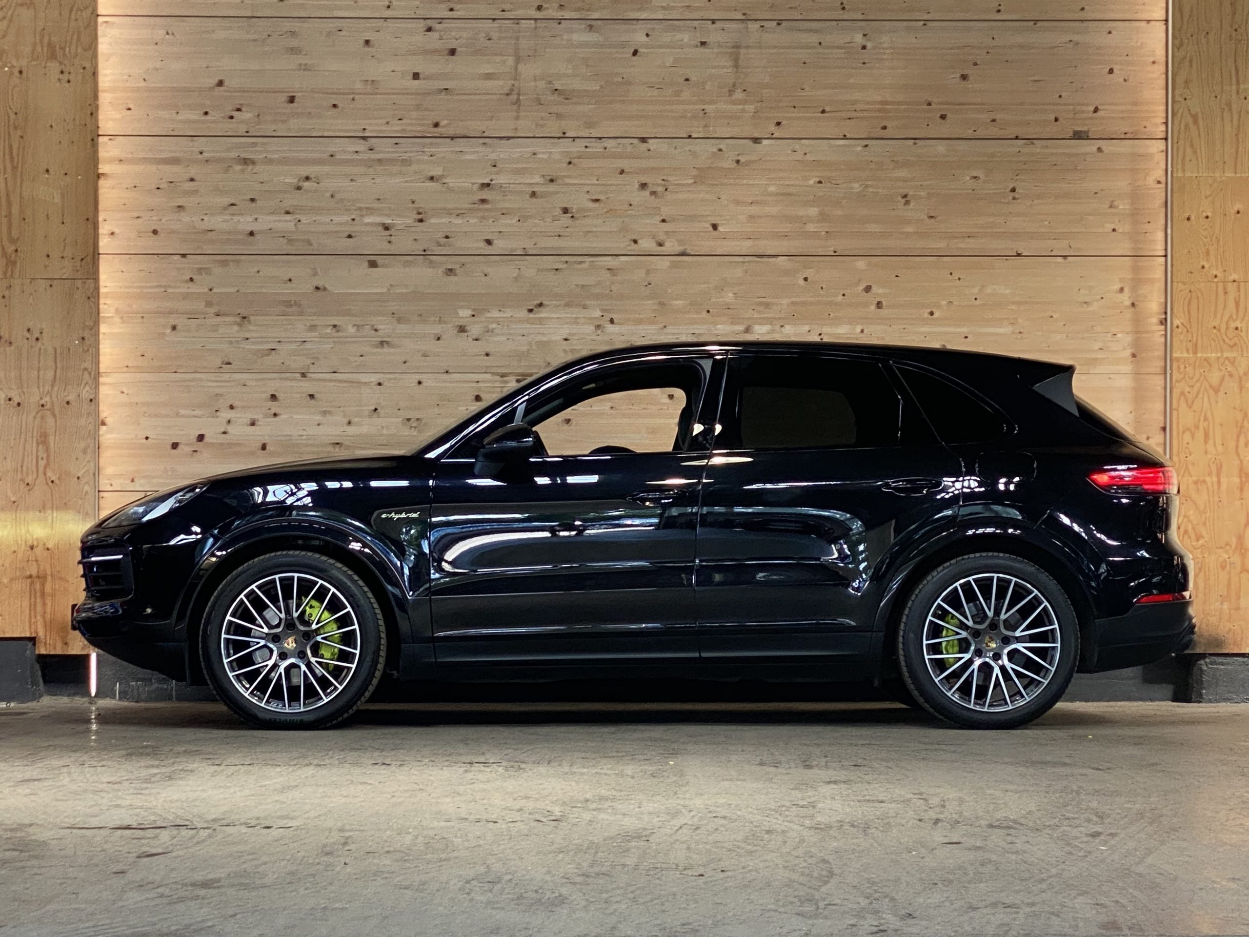 Porsche Cayenne E-Hybrid 462ch