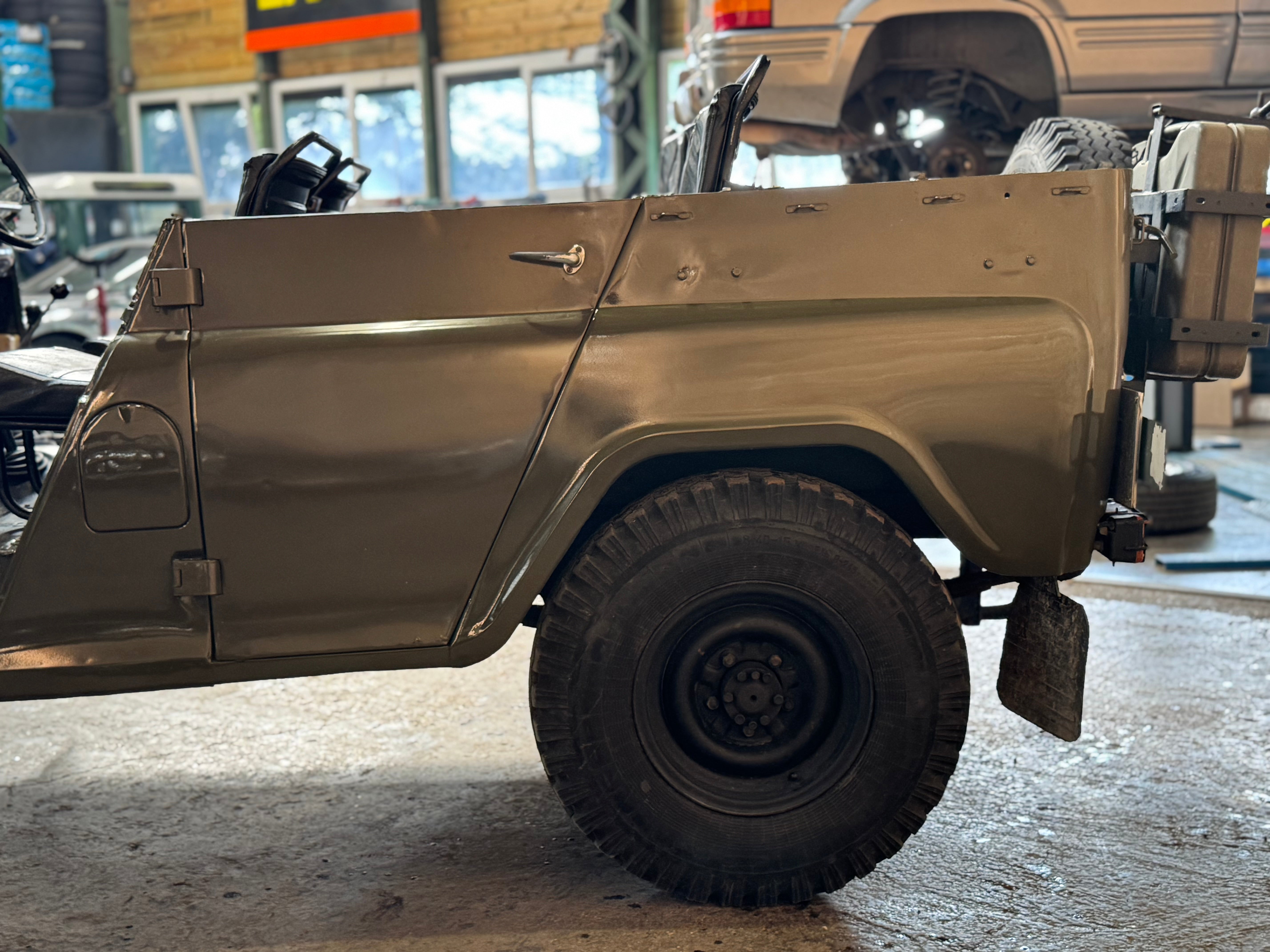 UAZ-469