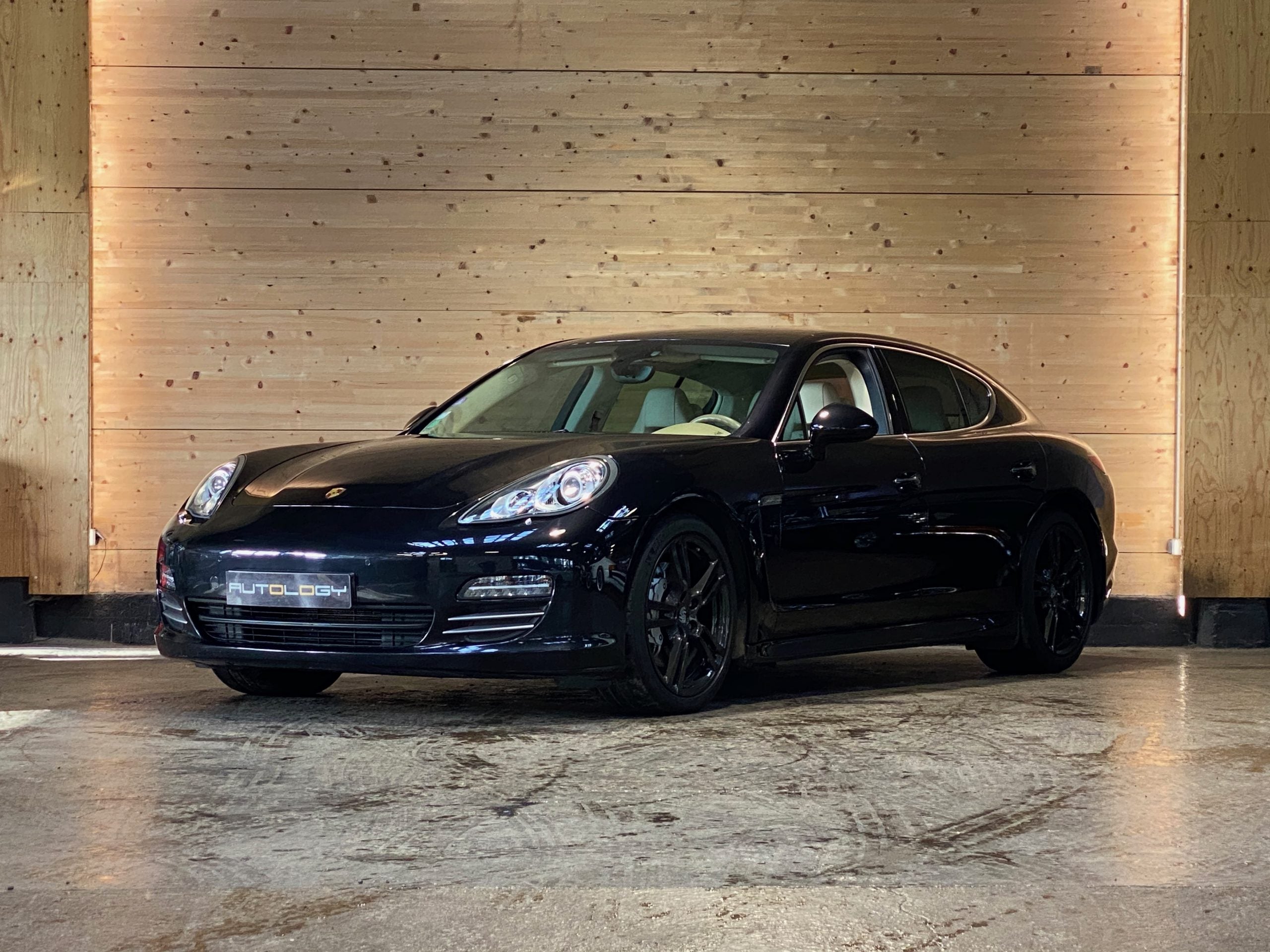 Porsche Panamera 4S V8 4.8 400ch