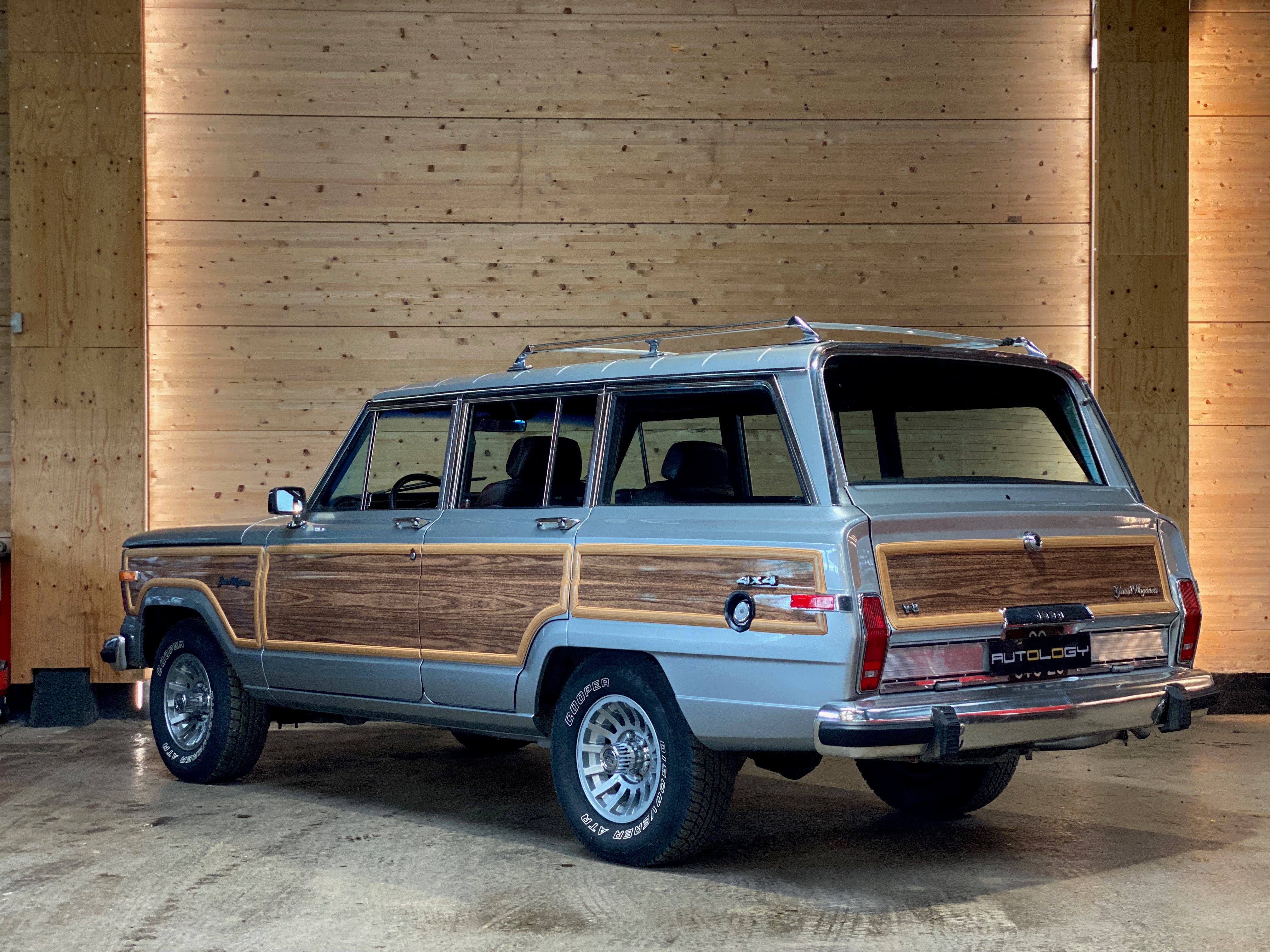 Jeep Grand Wagoneer "Final Edition"