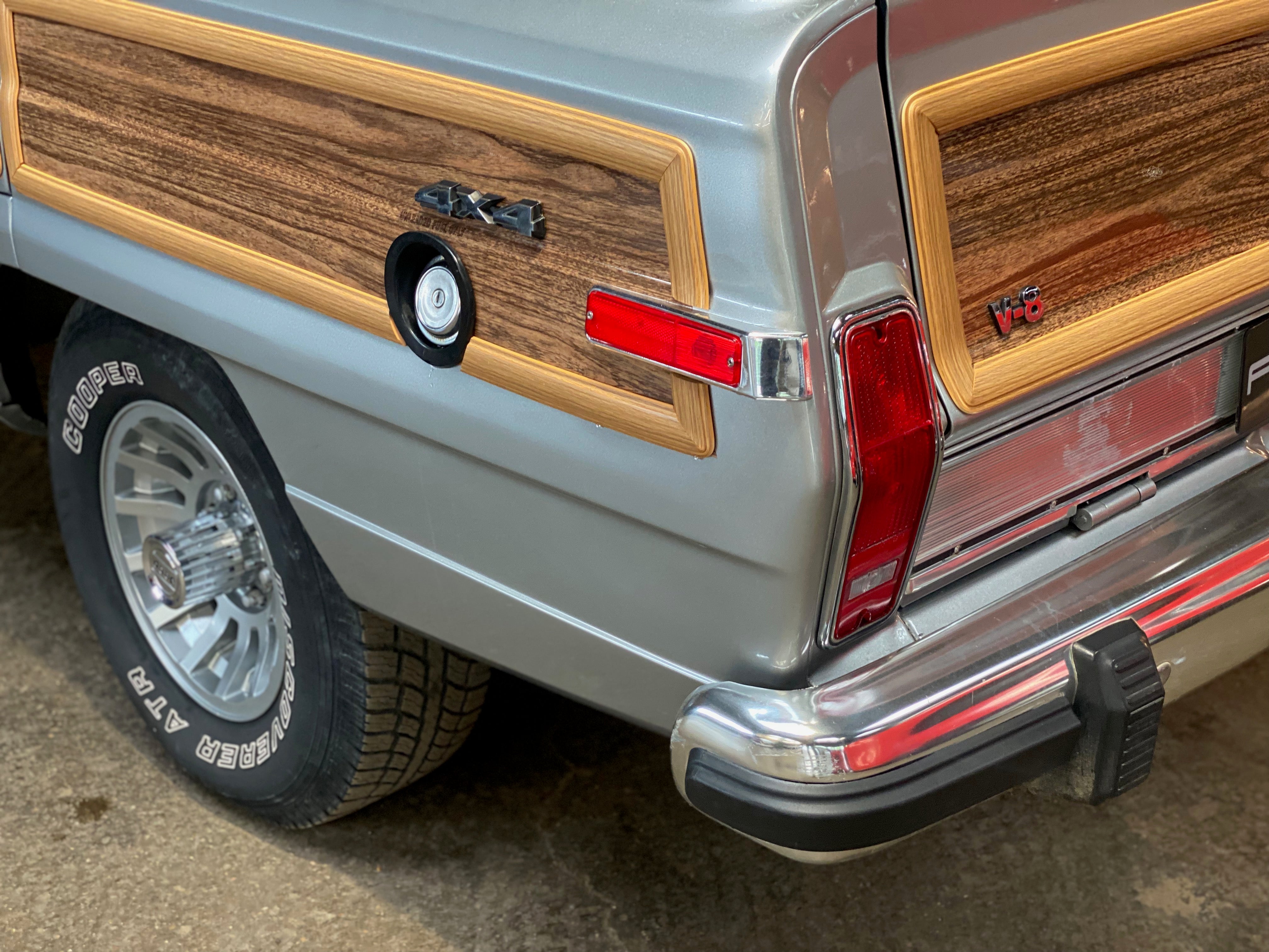 Jeep Grand Wagoneer "Final Edition"