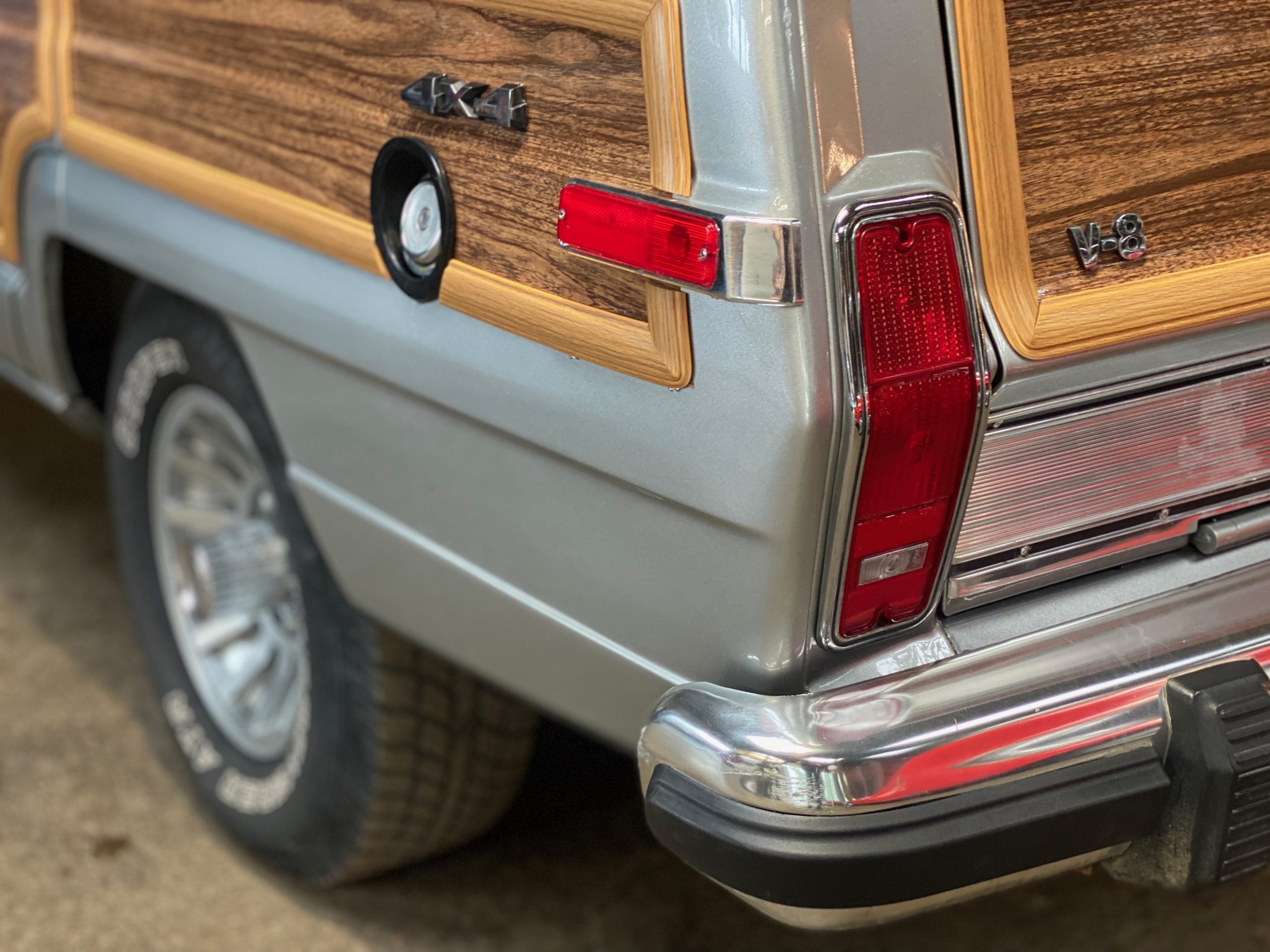 Jeep Grand Wagoneer "Final Edition"