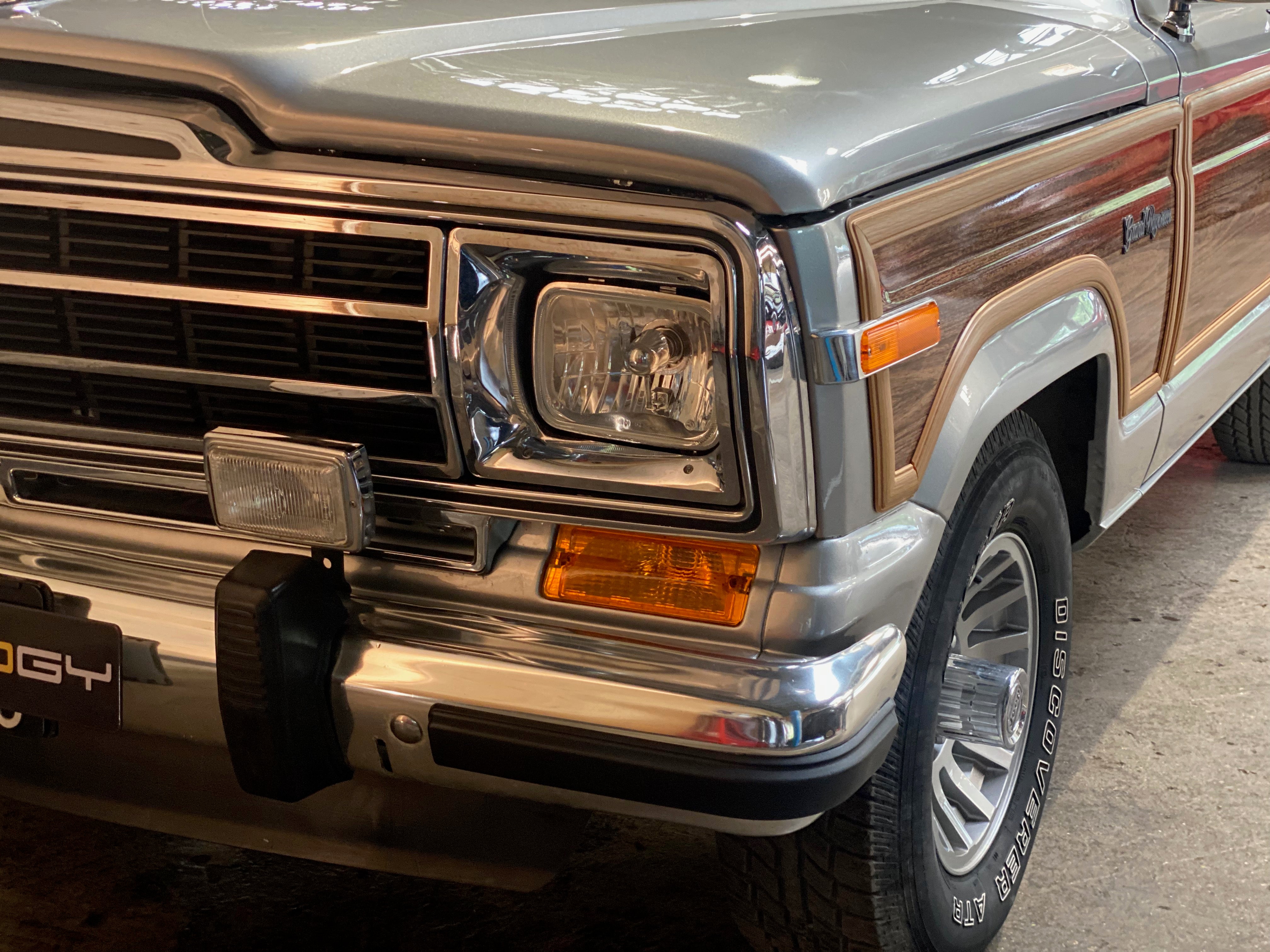 Jeep Grand Wagoneer "Final Edition"