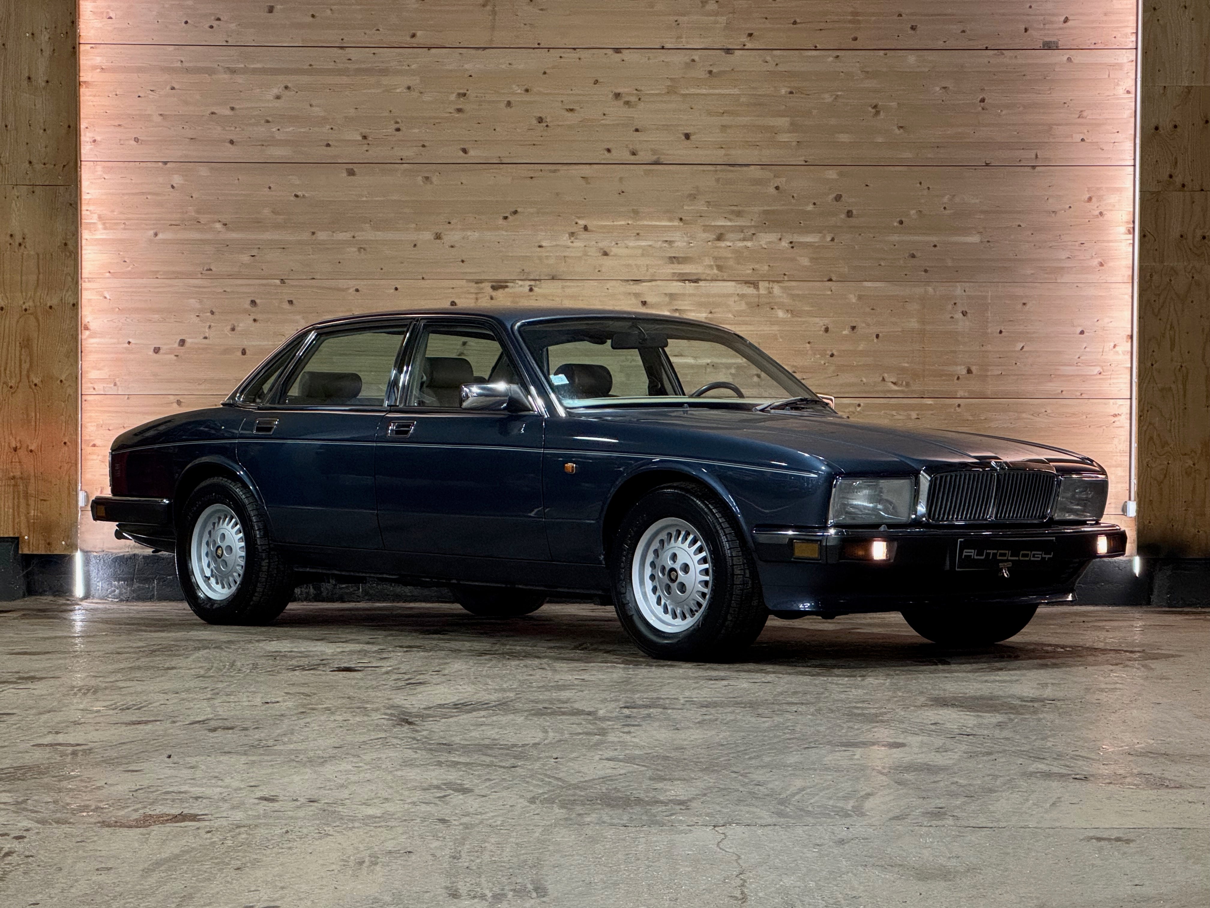 Jaguar XJ40 4.0 Sovereign