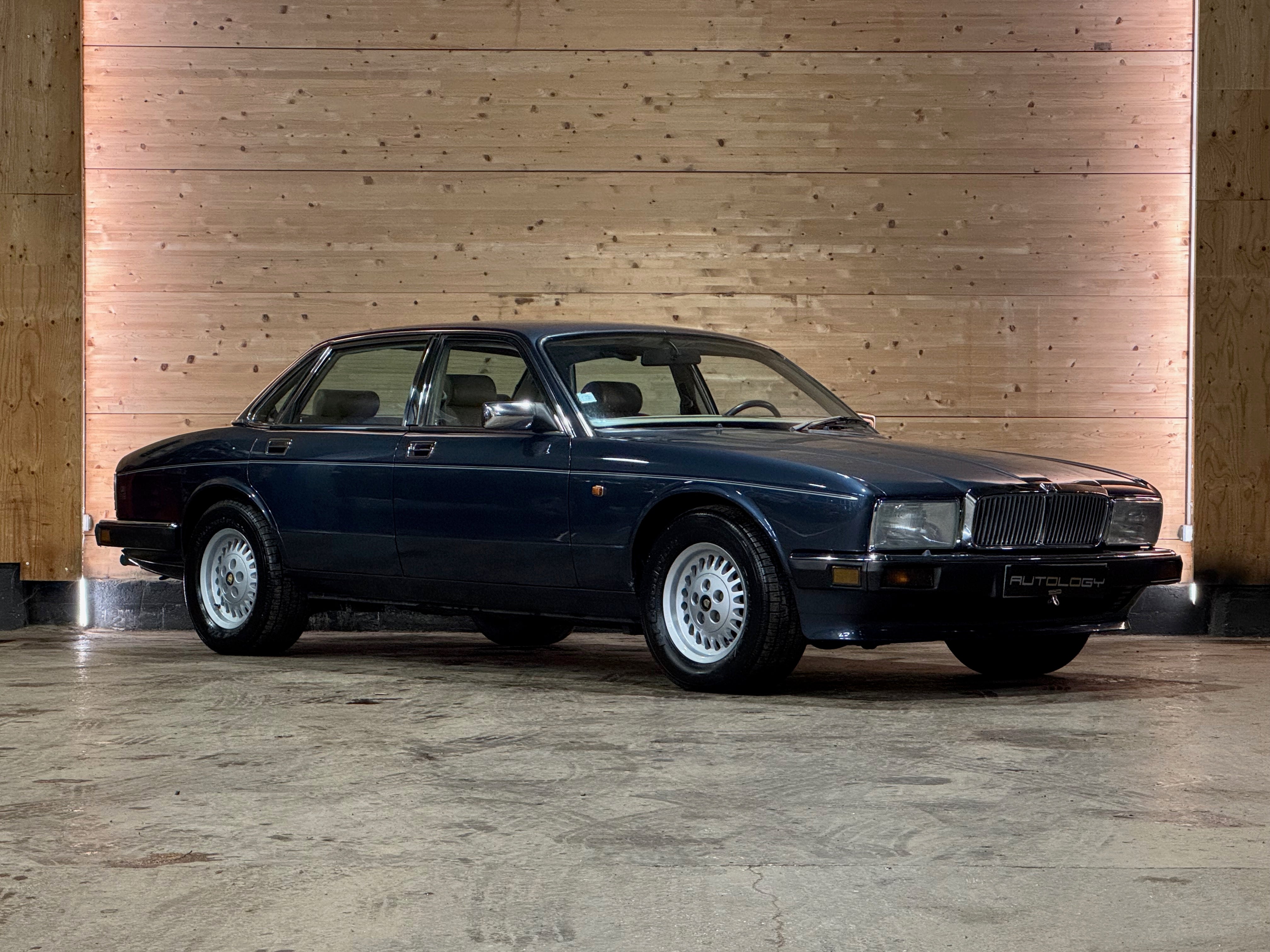 Jaguar XJ40 4.0 Sovereign