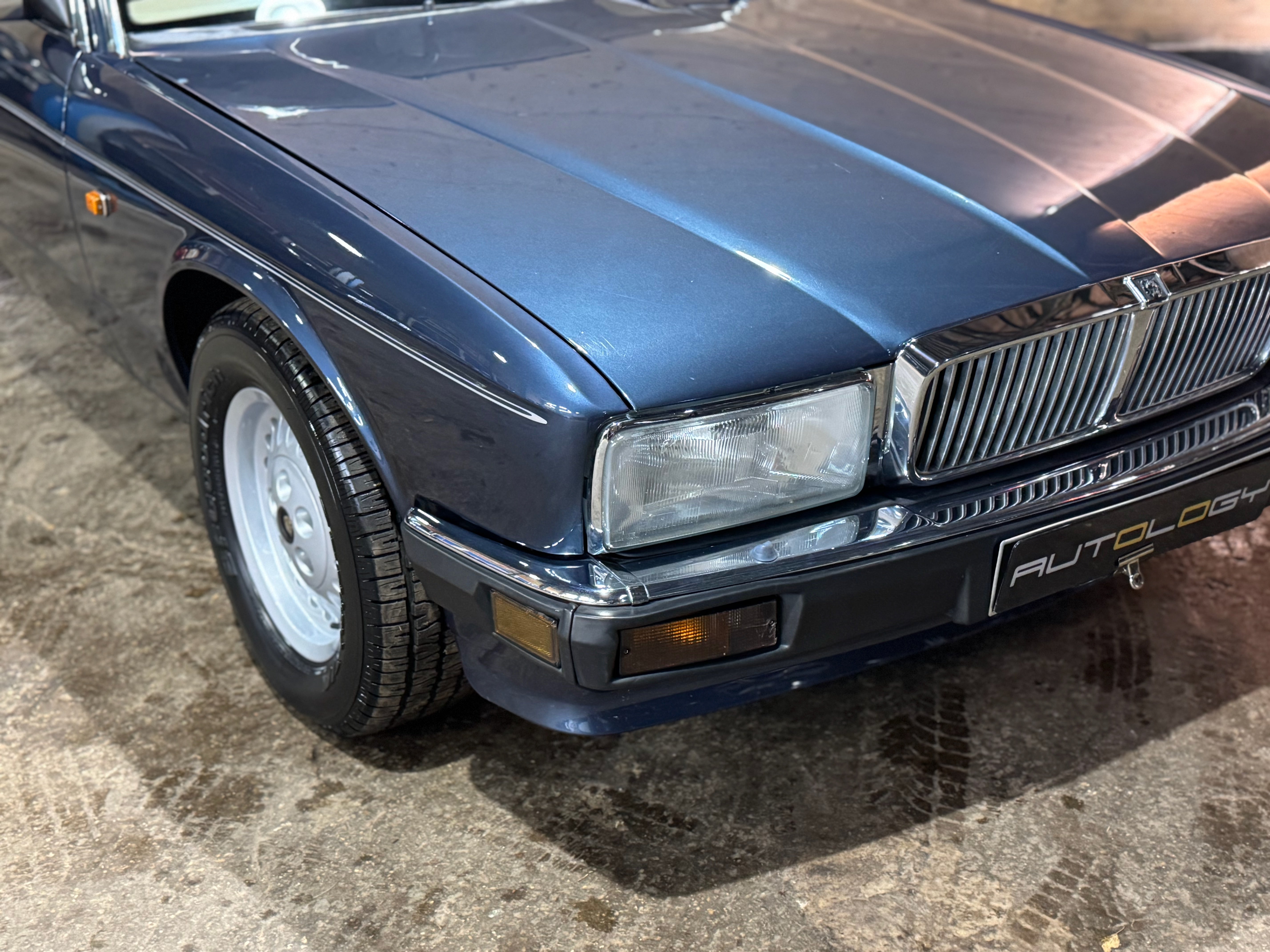 Jaguar XJ40 4.0 Sovereign