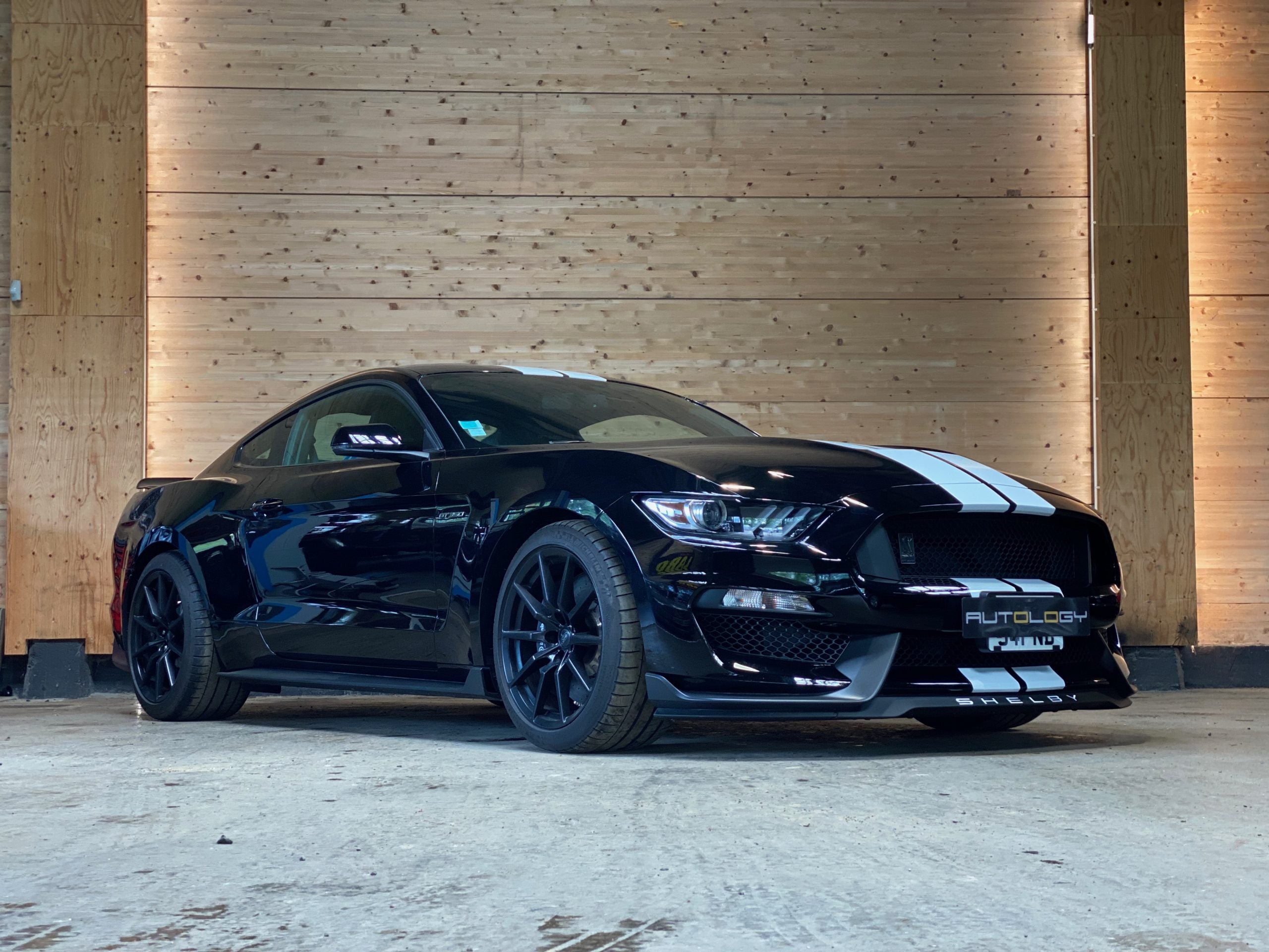 Ford Mustang Shelby GT 350