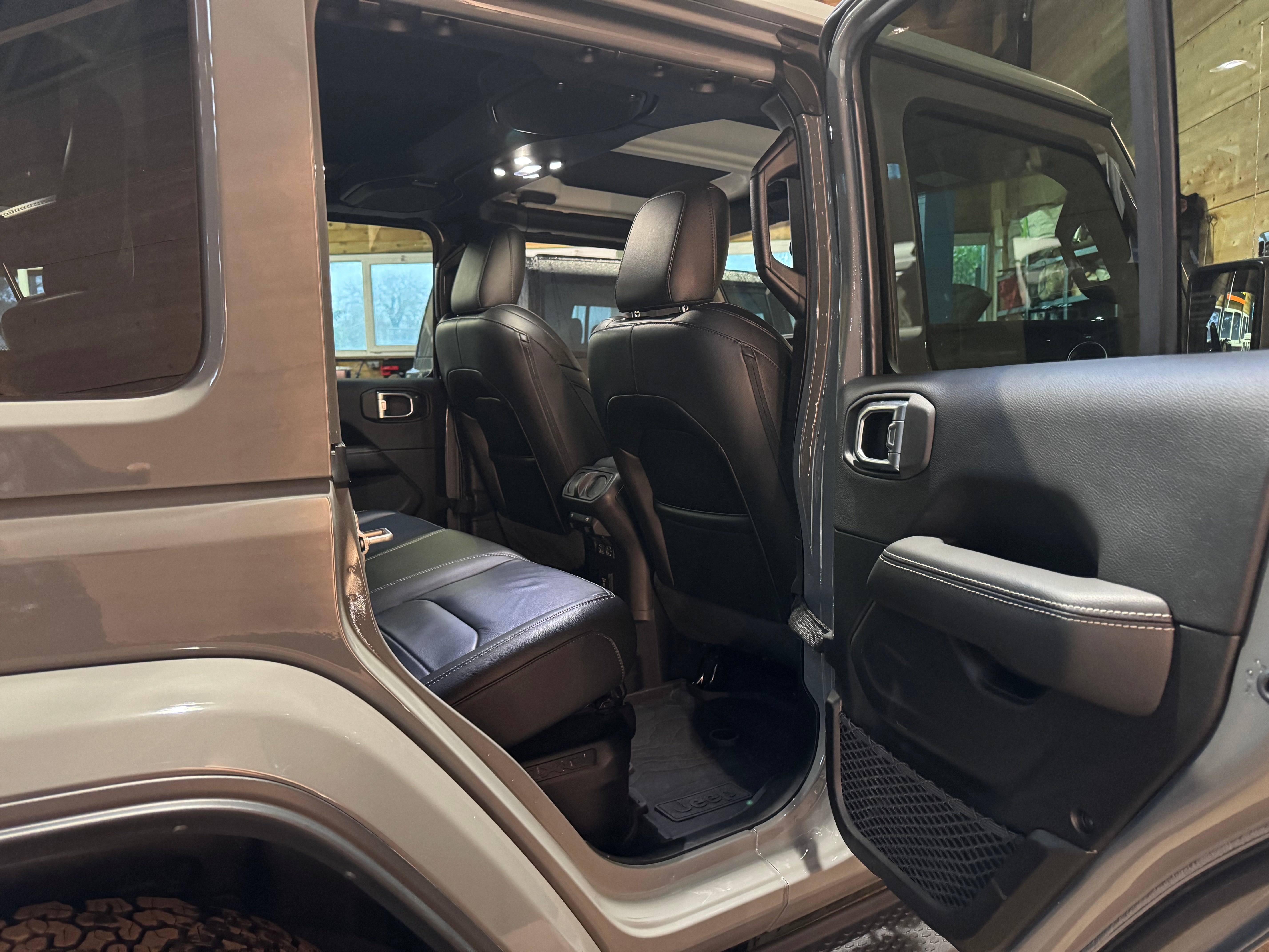 Jeep Wrangler JL Unlimited 4xe Overland