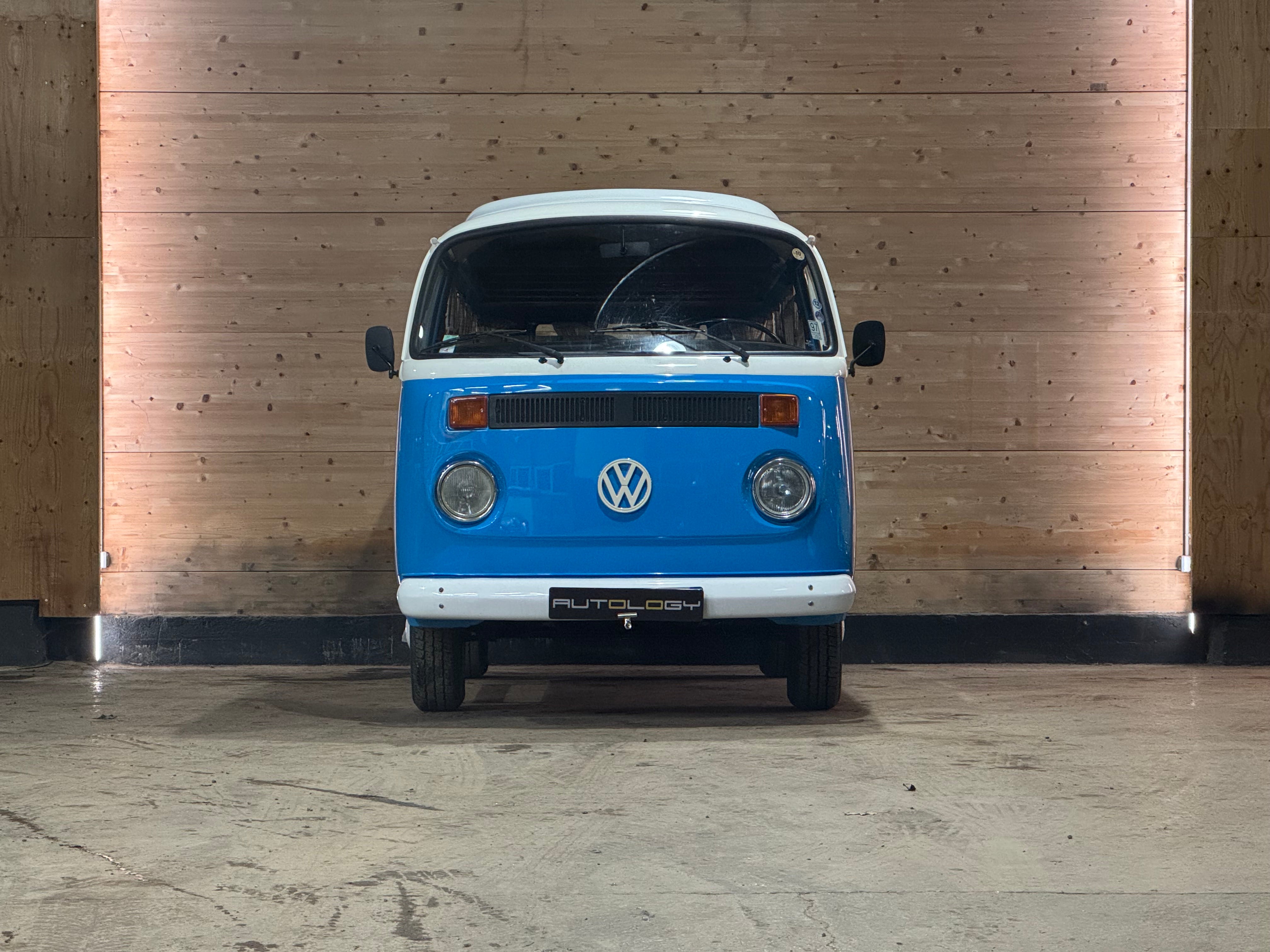 Volkswagen Combi T2b Camper by Bob Iser