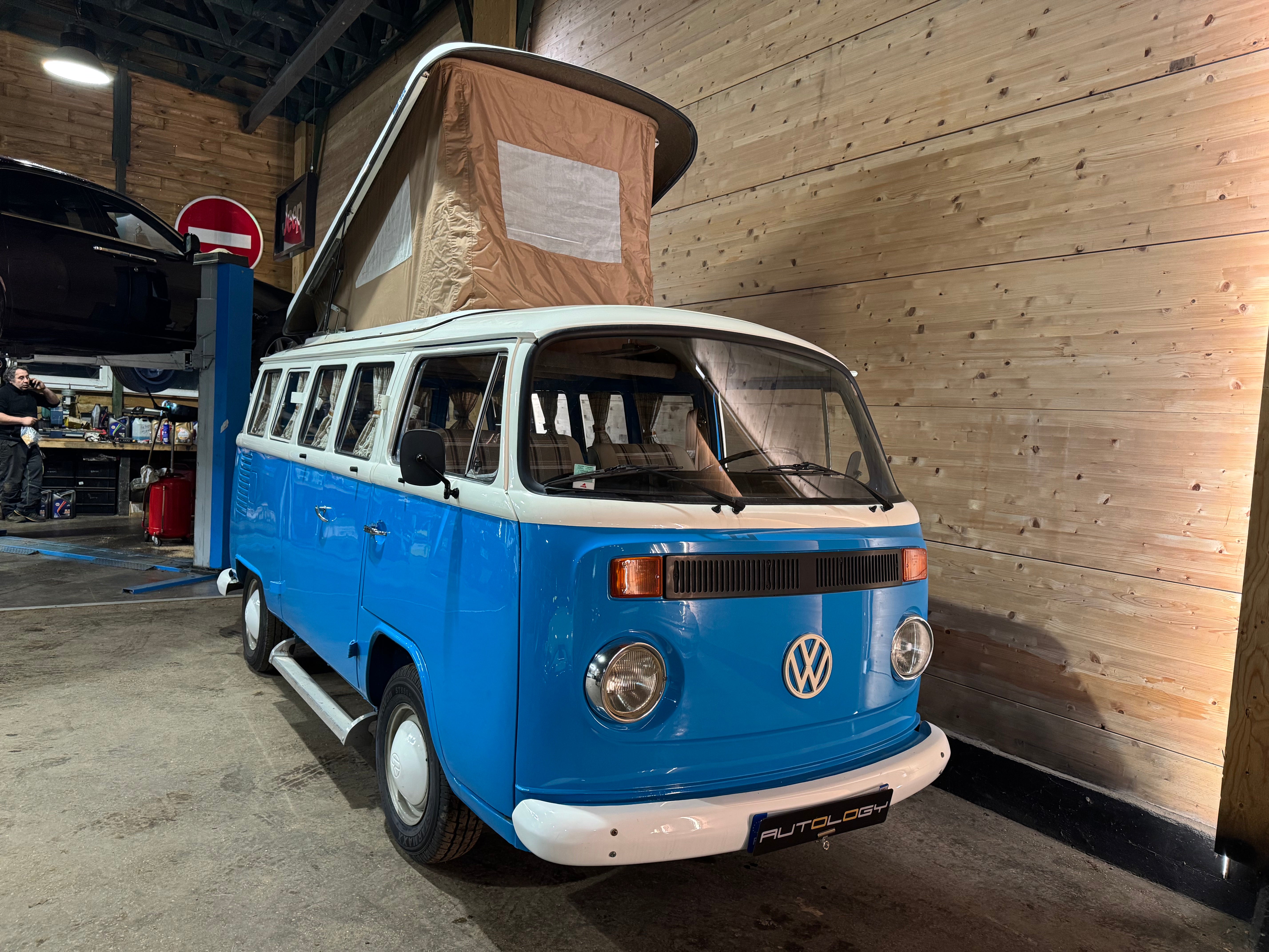 Volkswagen Combi T2b Camper by Bob Iser