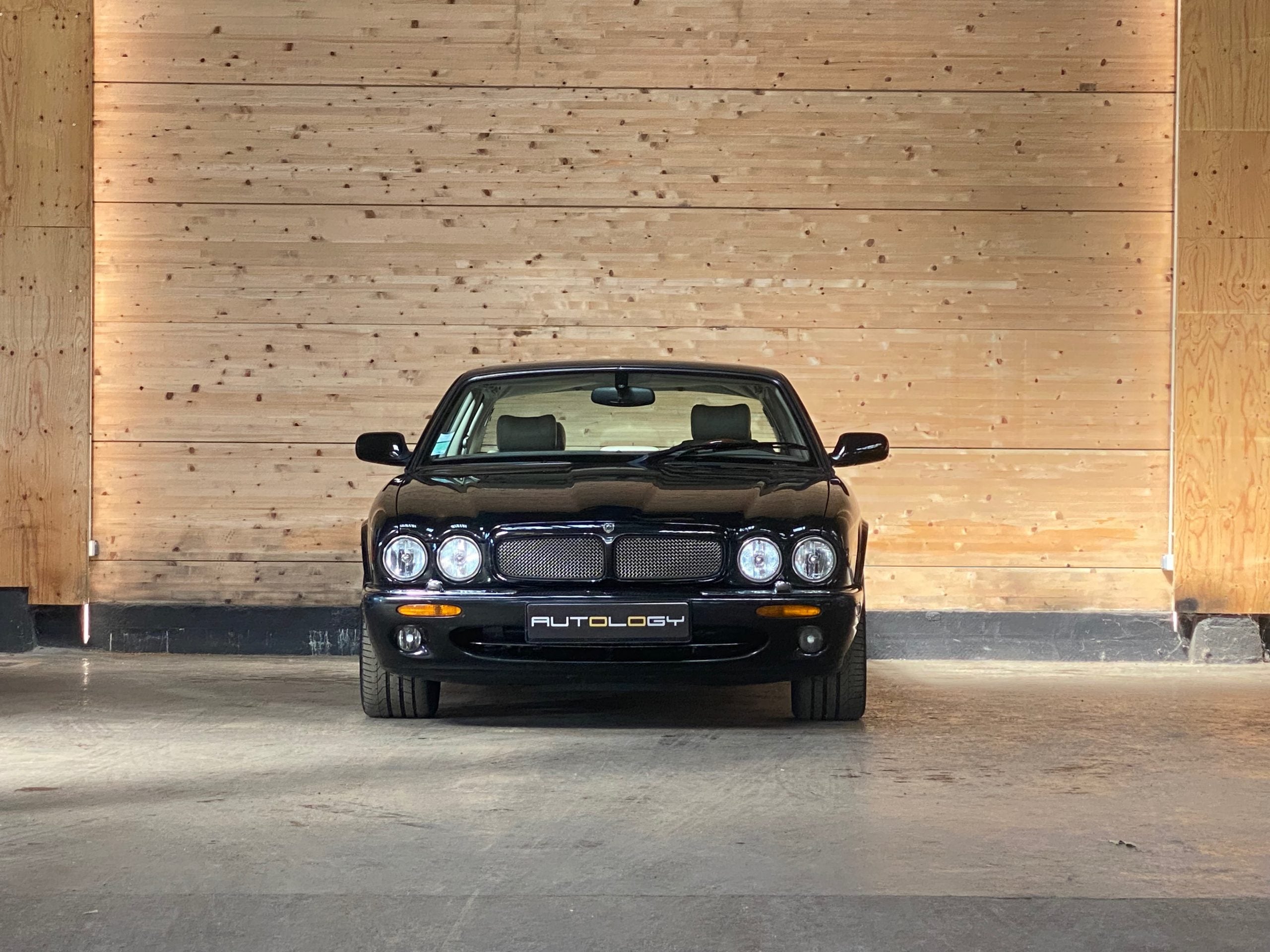 Jaguar XJR 4.0 375ch