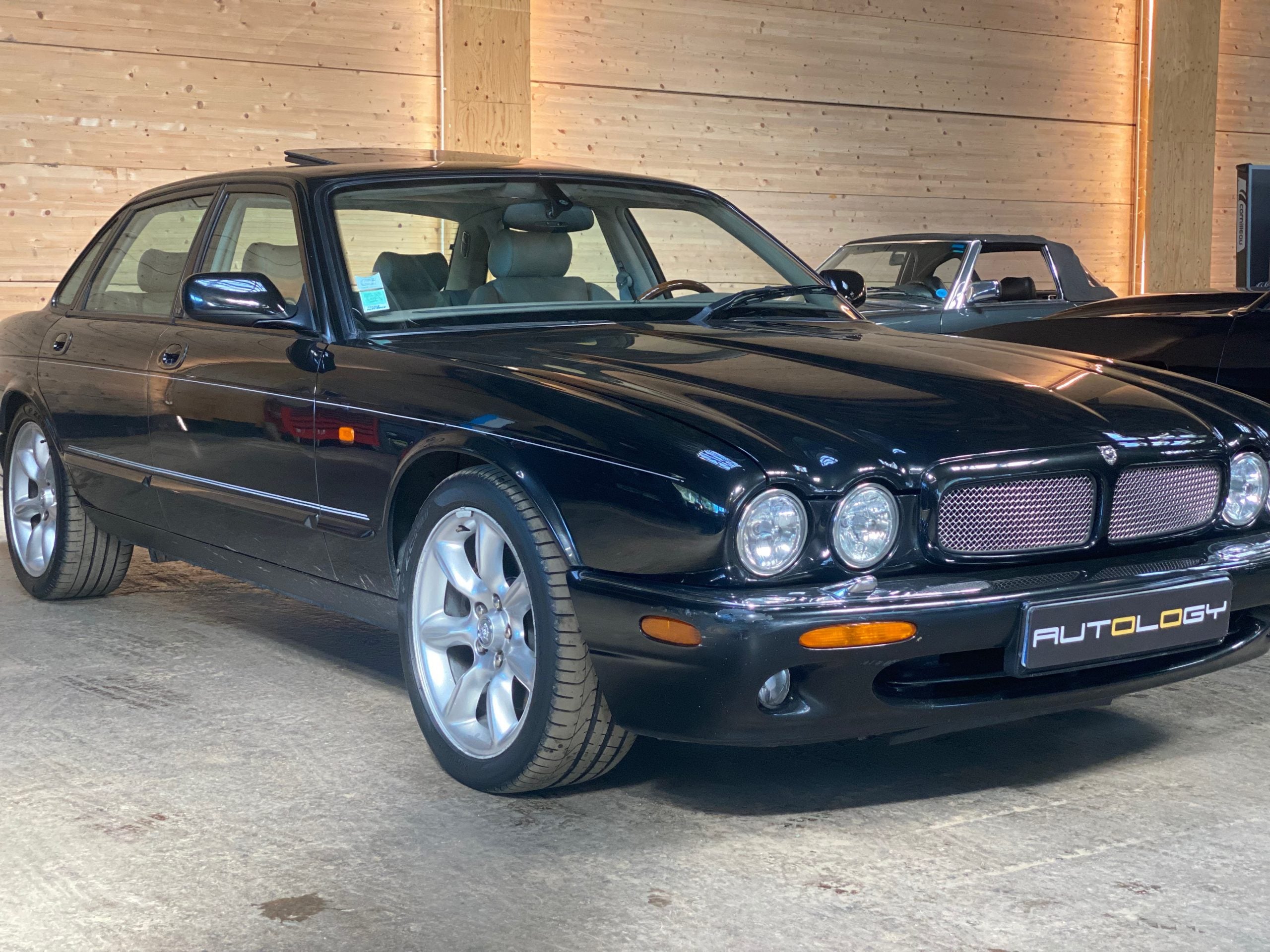 Jaguar XJR 4.0 375ch