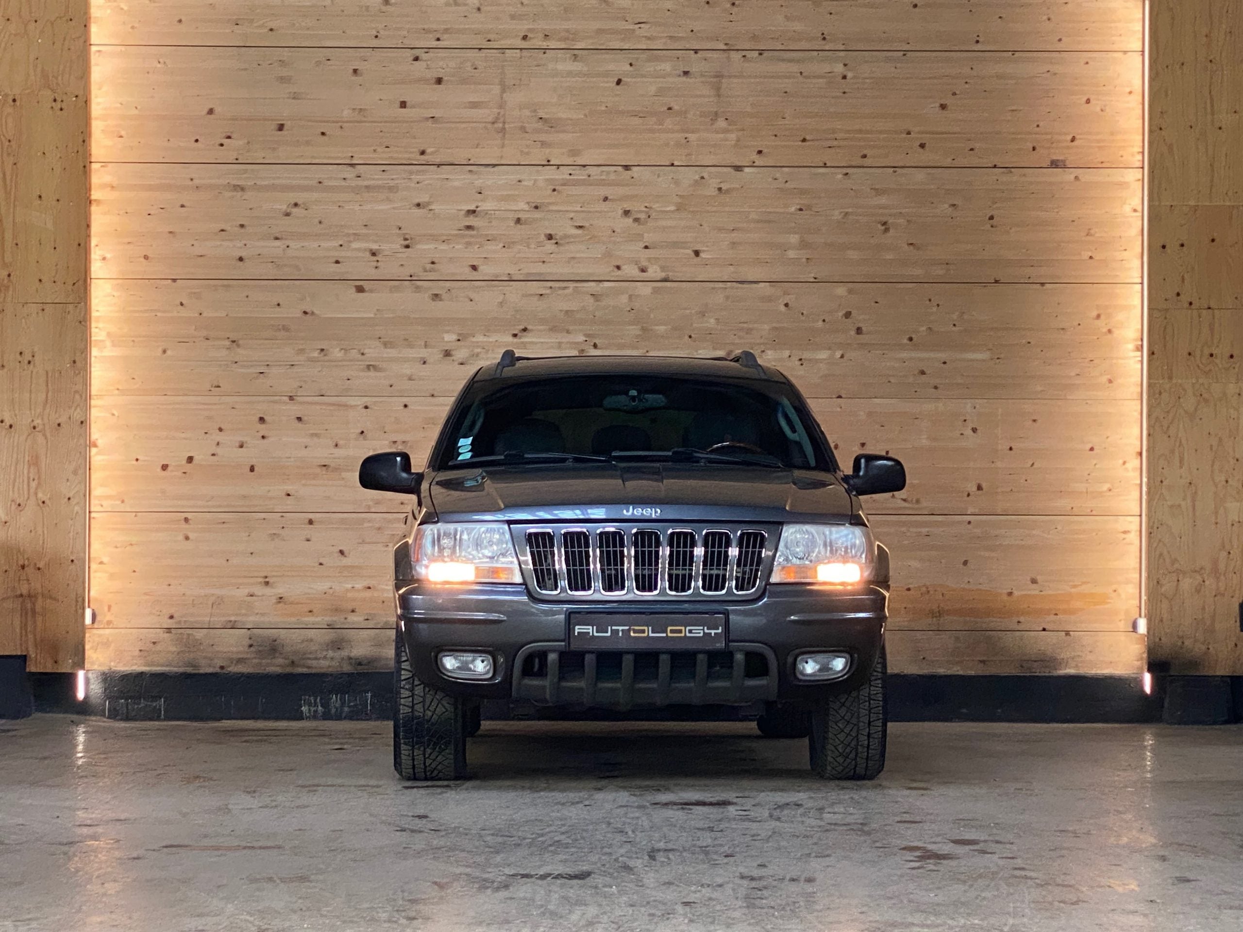 Jeep Grand Cherokee 4.7 Overland