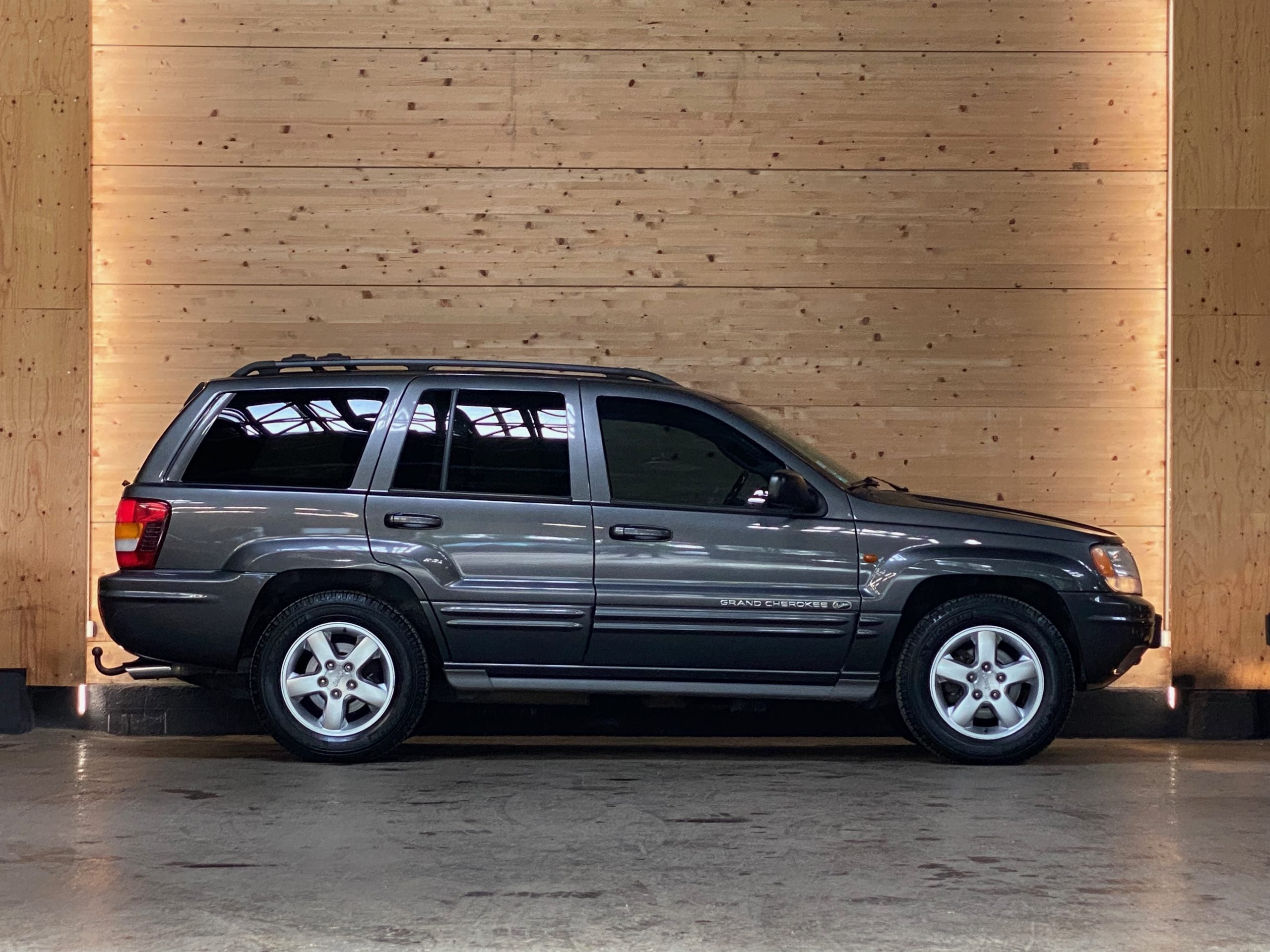 Jeep Grand Cherokee 4.7 Overland