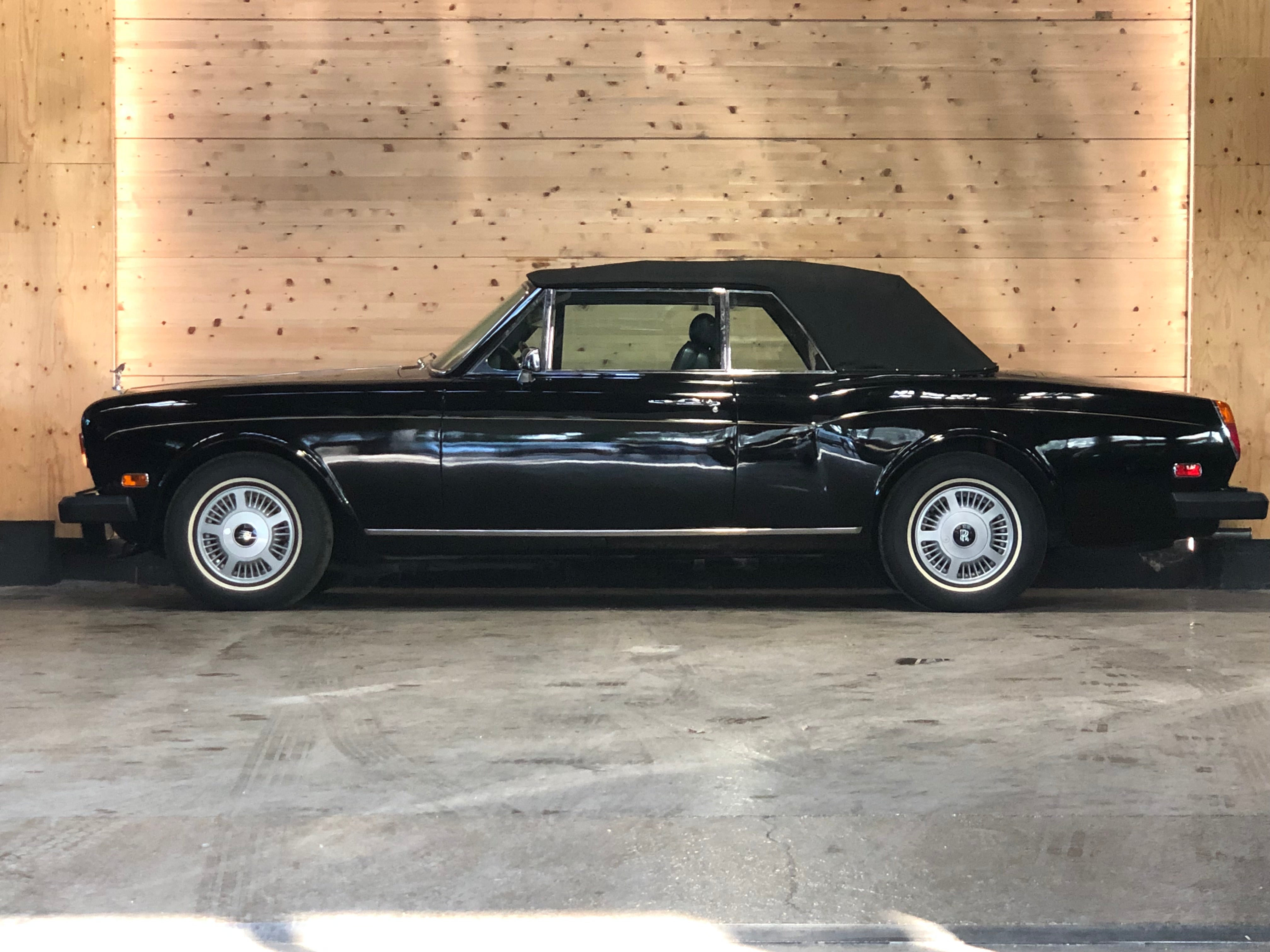 Rolls Royce Corniche