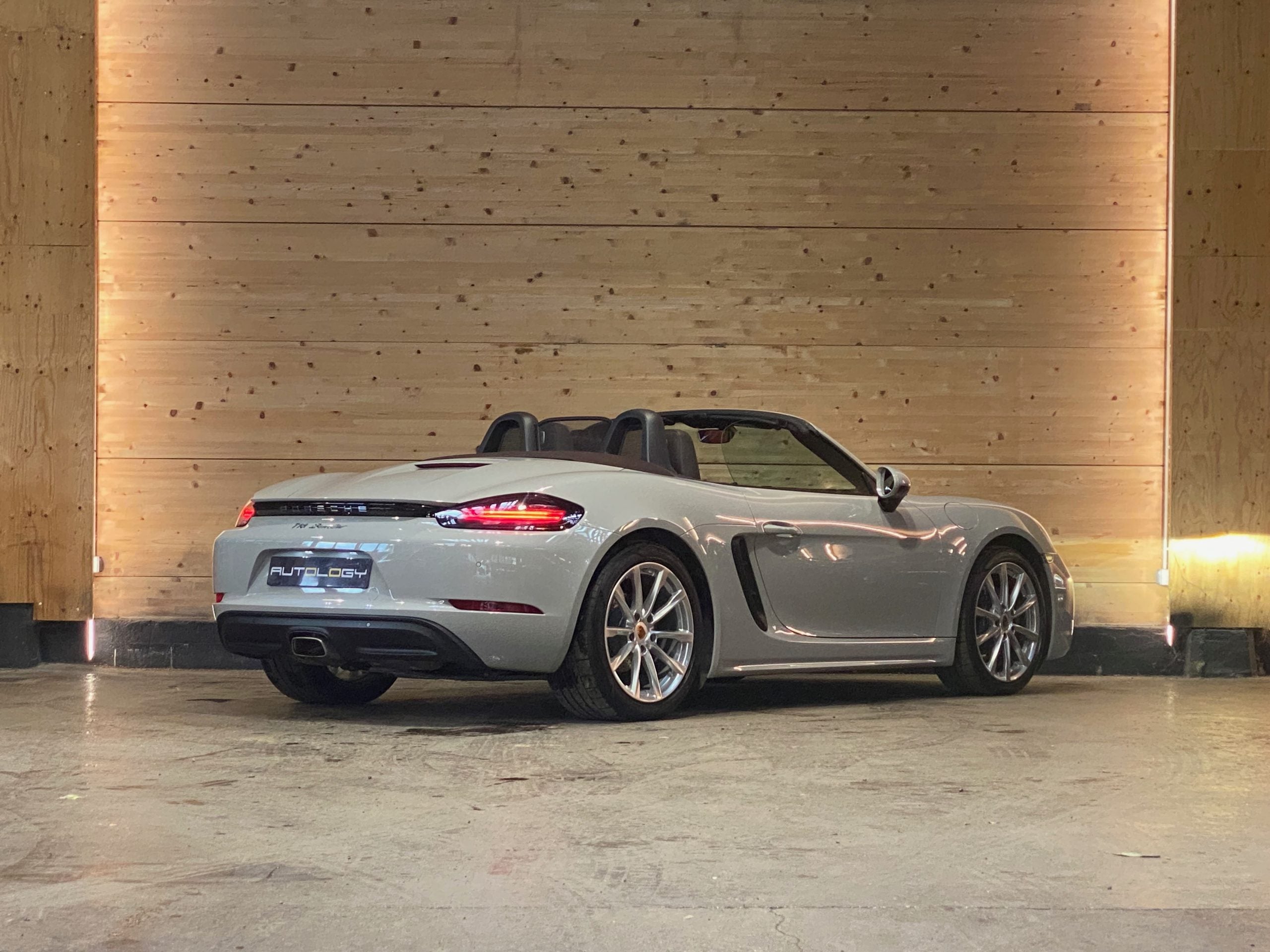 Porsche 718 Boxster